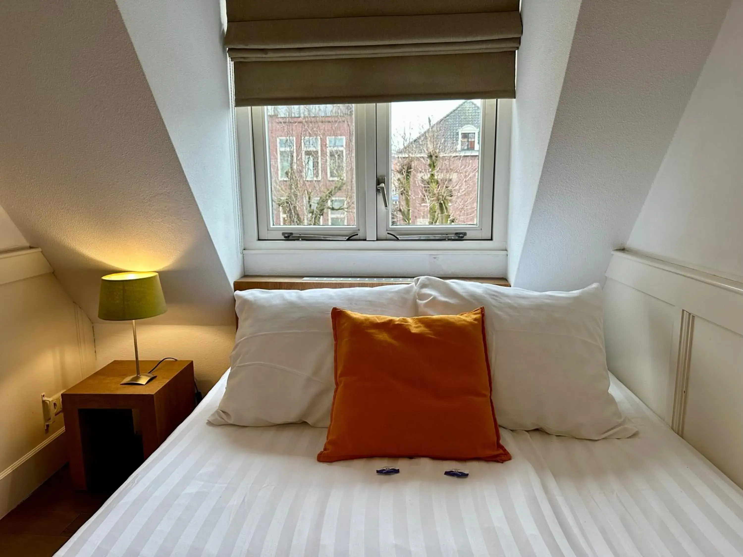 Budget Double Room with Shared Bathroom in Long John's Pub & Hotel Budget Double Room with Shared Bathroom in Long John's Pub & Hotel