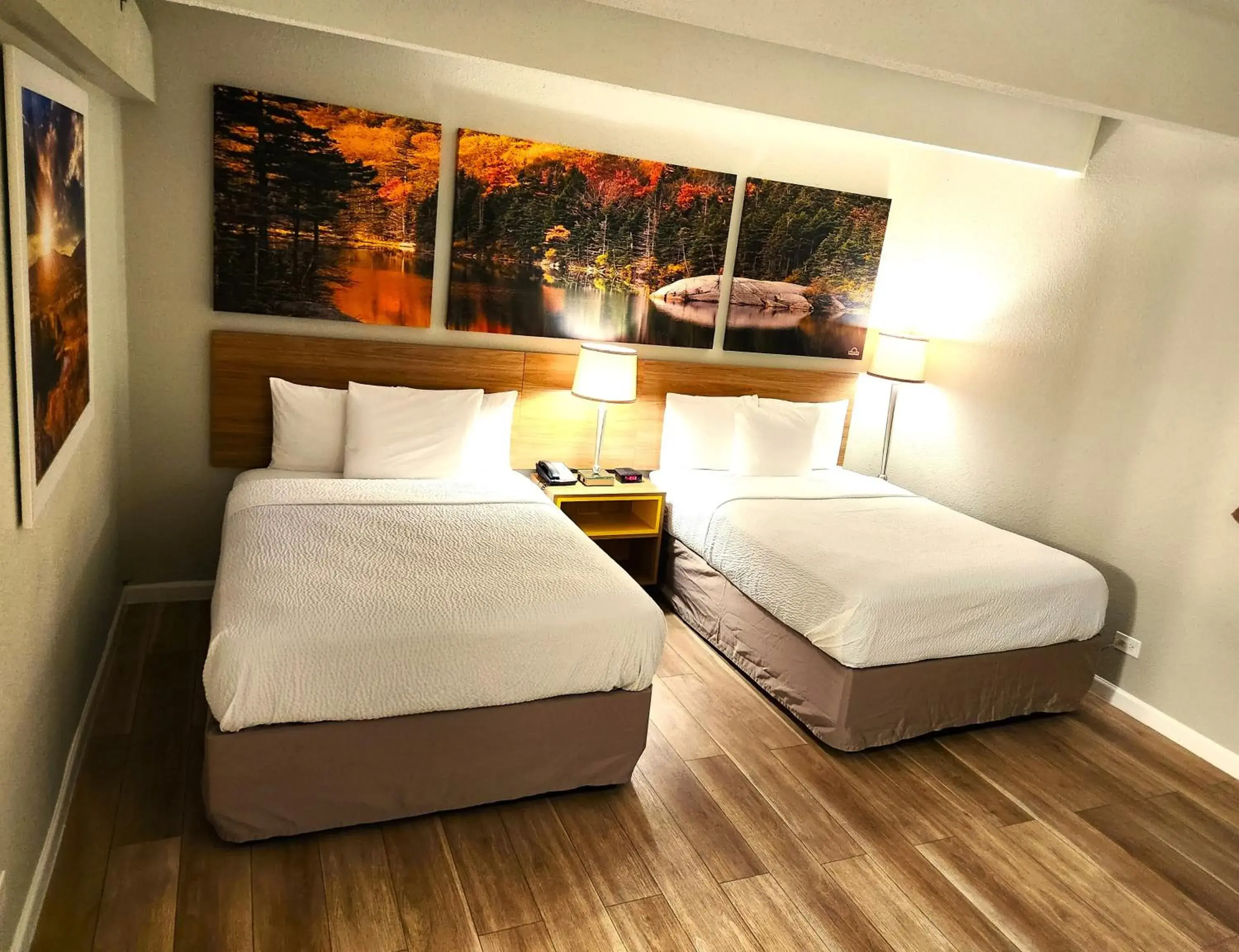 Bed in Days Inn by Wyndham Denver Downtown Bed in Days Inn by Wyndham Denver Downtown