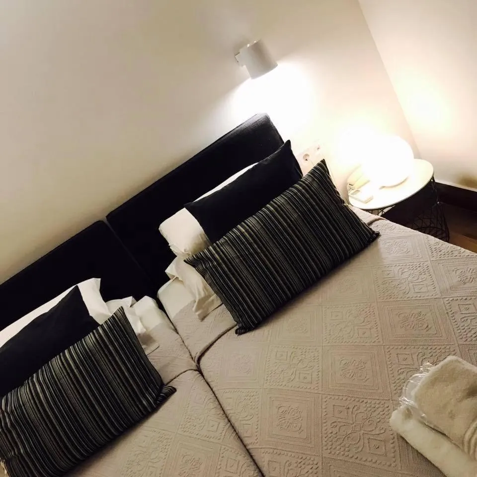 Bed in Afroditi Arhontiko