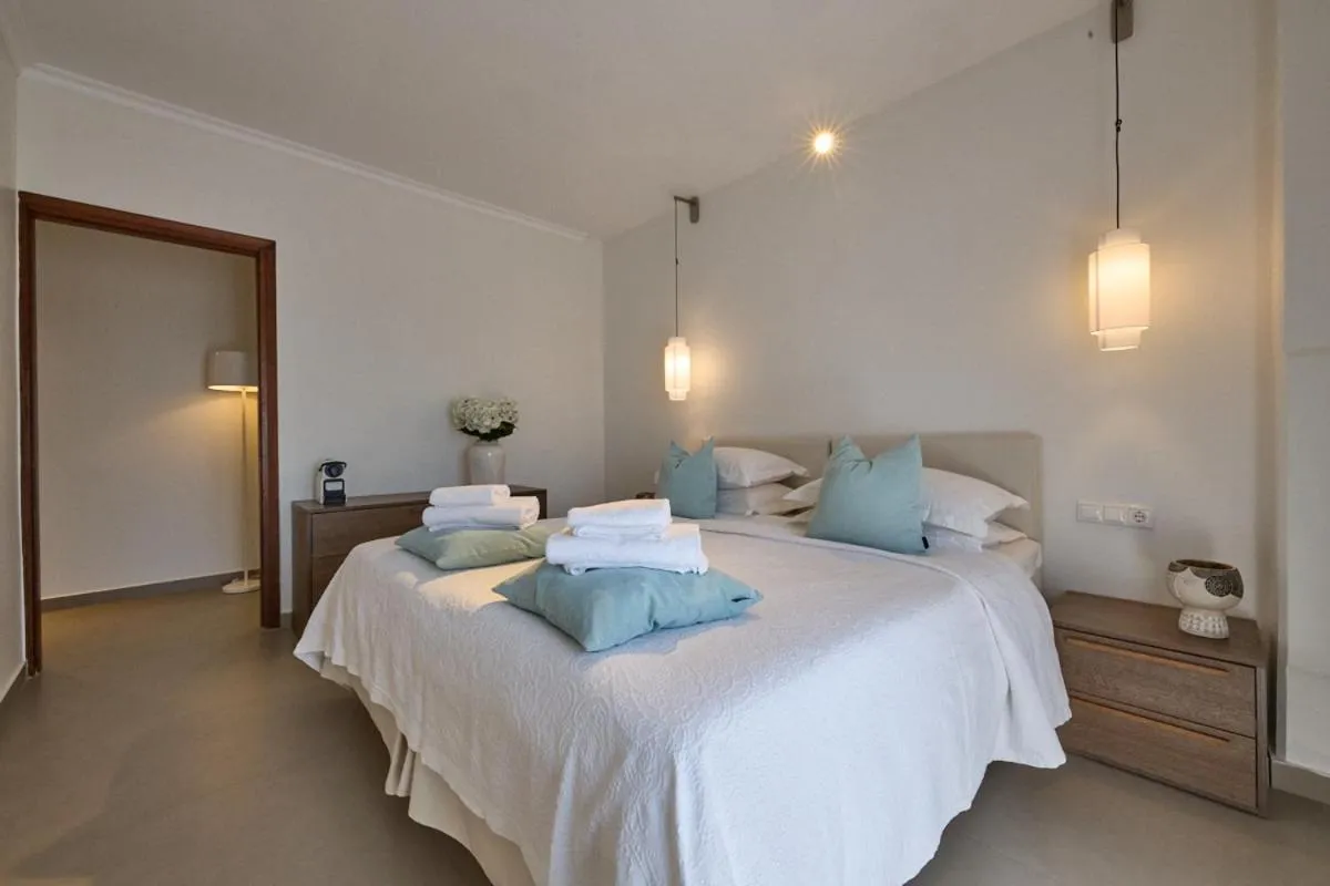 Bed in Afroditi Arhontiko