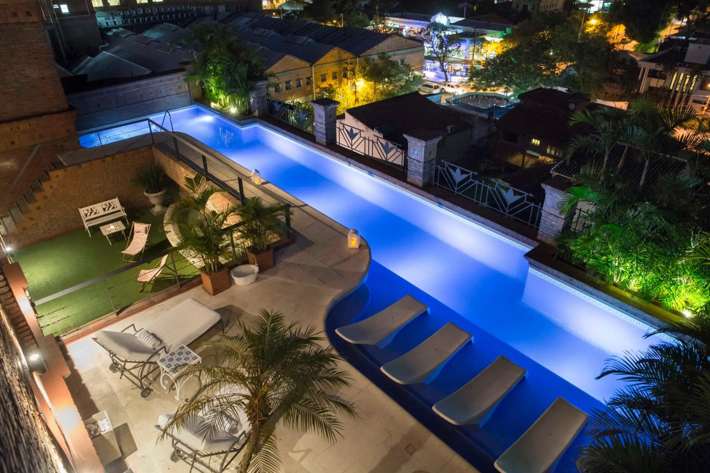 Swimming pool in La Mision Hotel Boutique Swimming pool in La Mision Hotel Boutique