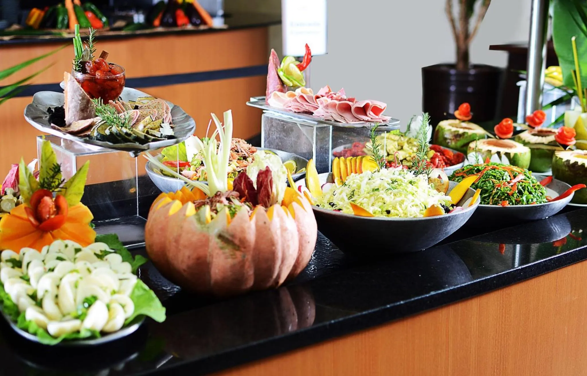 Restaurant/places to eat in Holiday Inn Sao Paulo Parque Anhembi by IHG