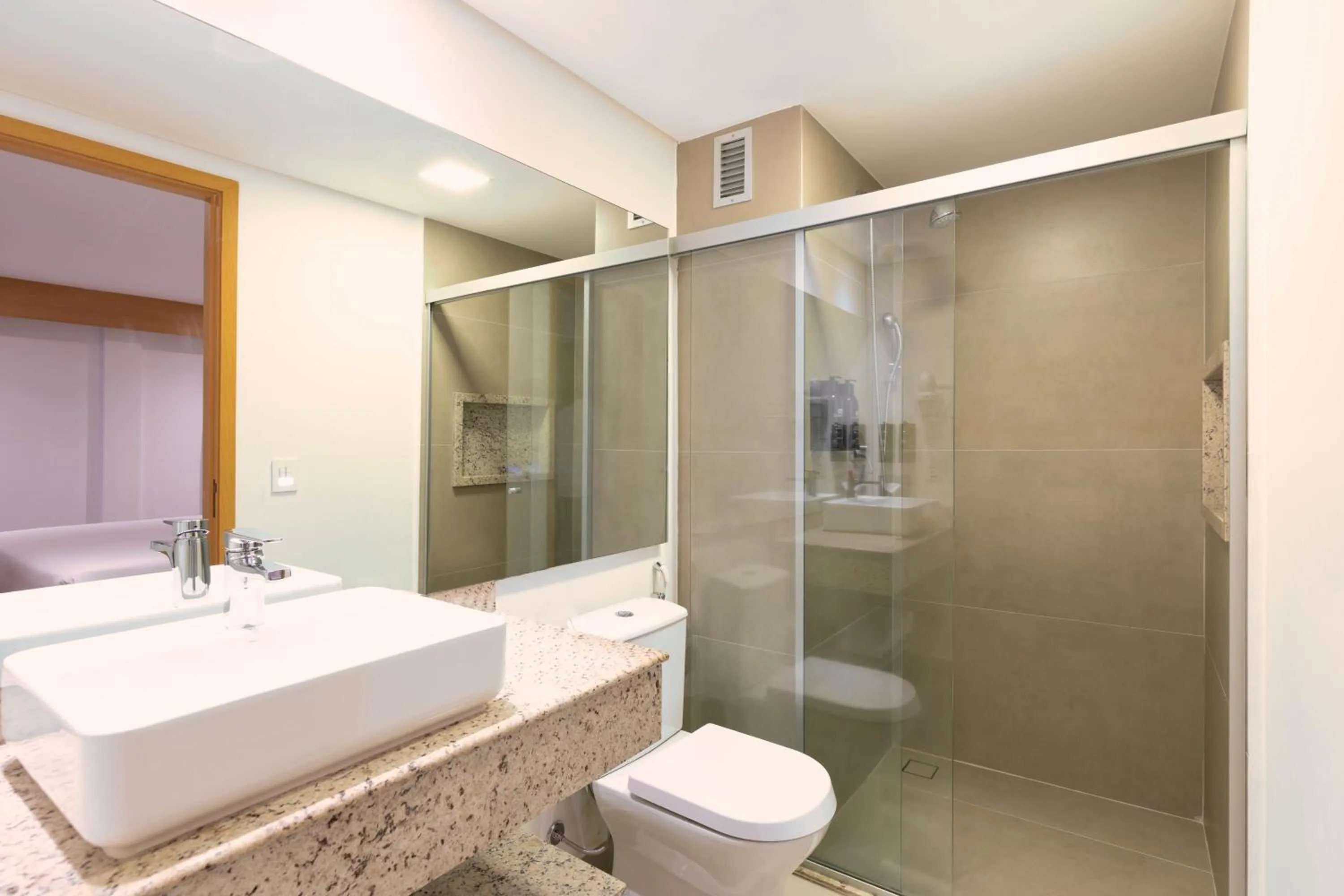 Bathroom in Holiday Inn Sao Paulo Parque Anhembi by IHG