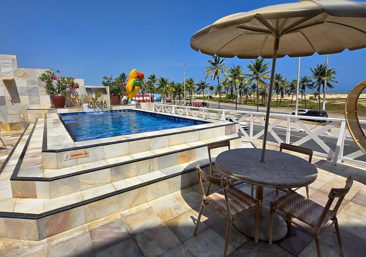 Swimming pool in Jatobá Praia Hotel