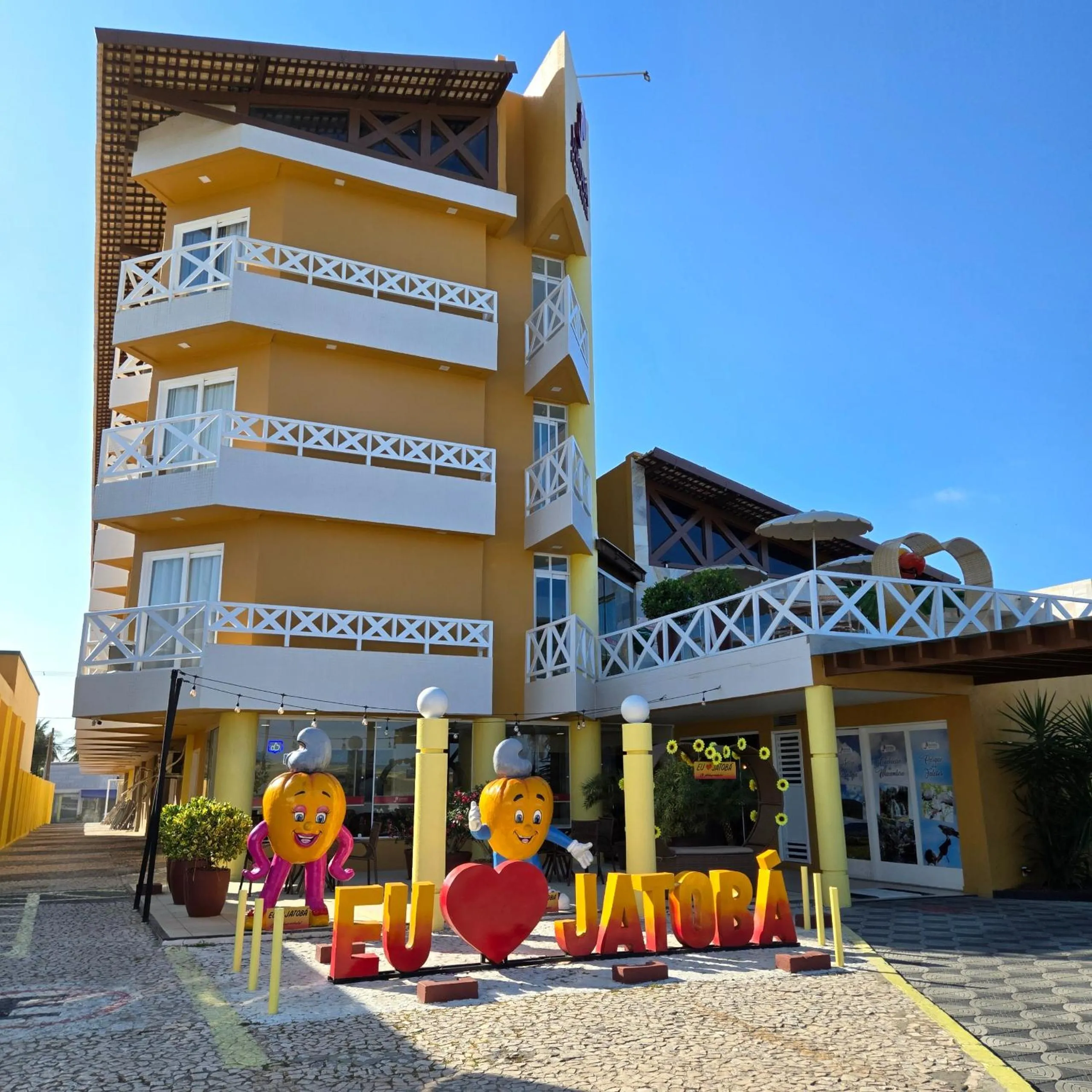 Property building in Jatobá Praia Hotel