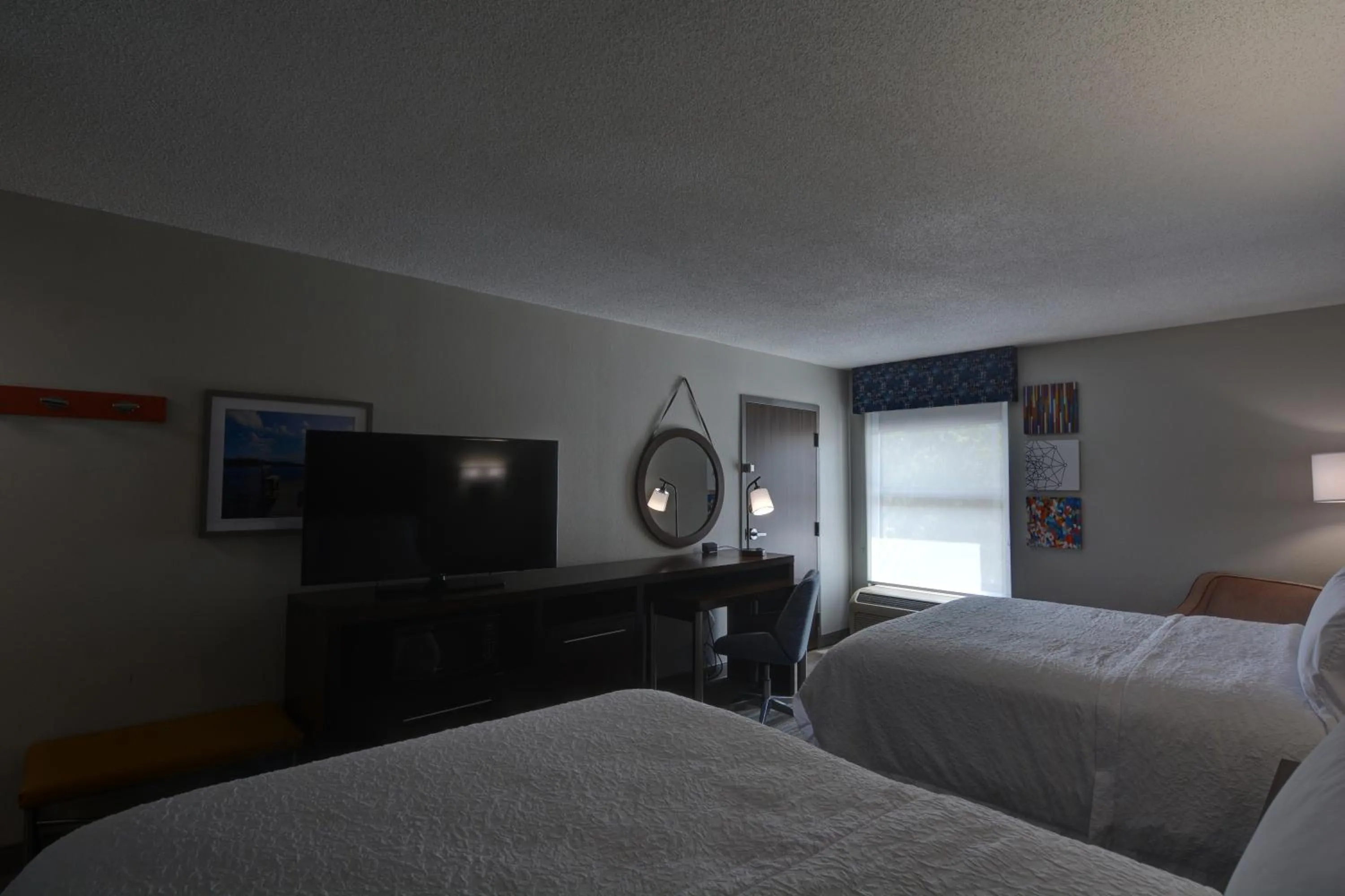 Bed in Hampton Inn Greenwood