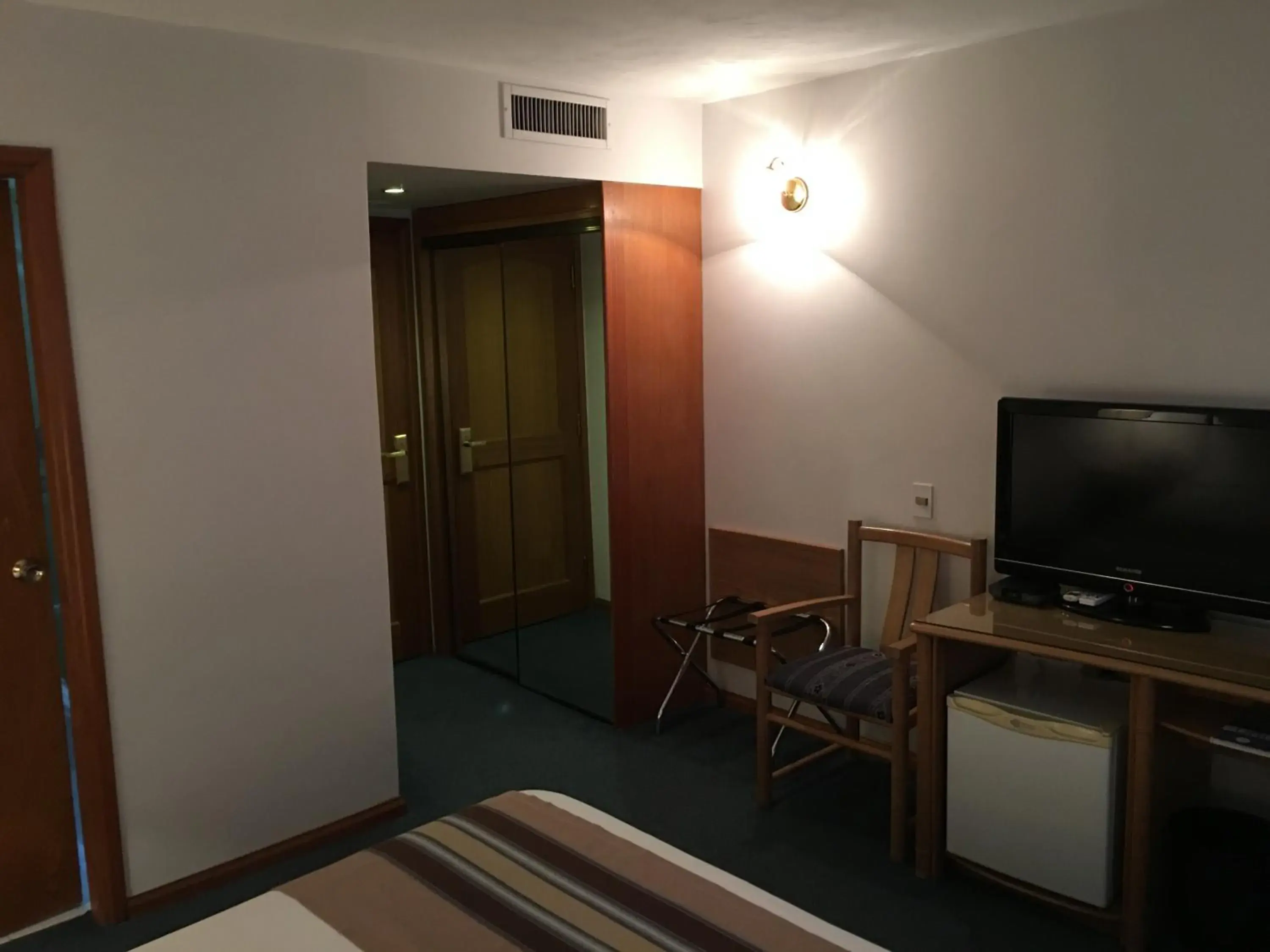 Photo of the whole room in Crystal Palace Hotel Photo of the whole room in Crystal Palace Hotel