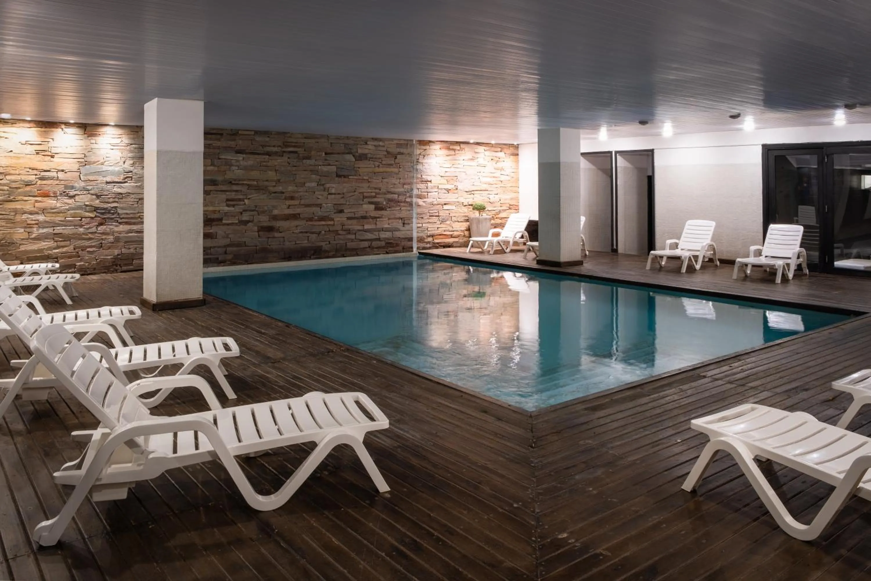 Swimming pool in Golden Beach Resort & Spa