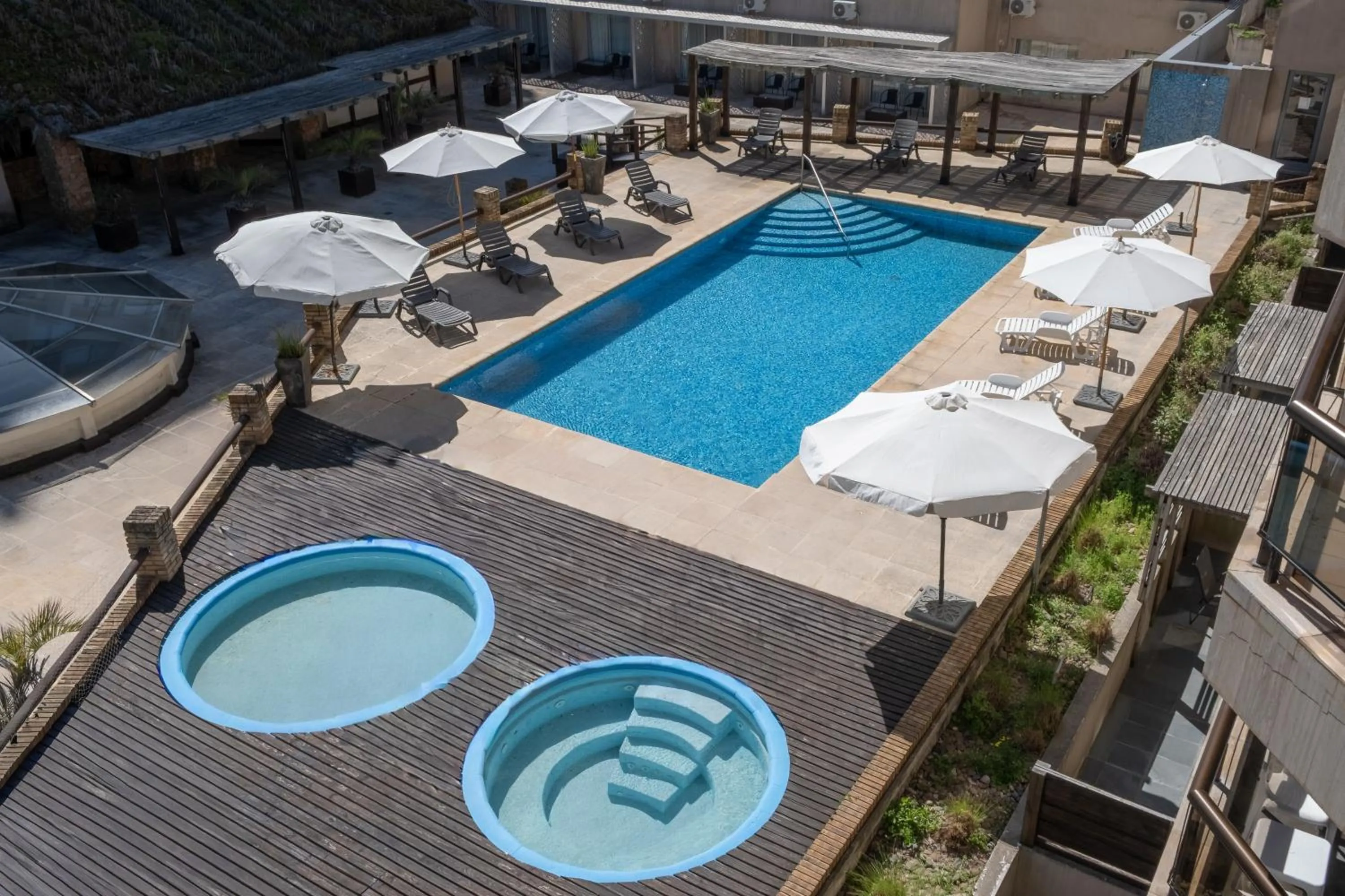 Swimming pool in Golden Beach Resort & Spa