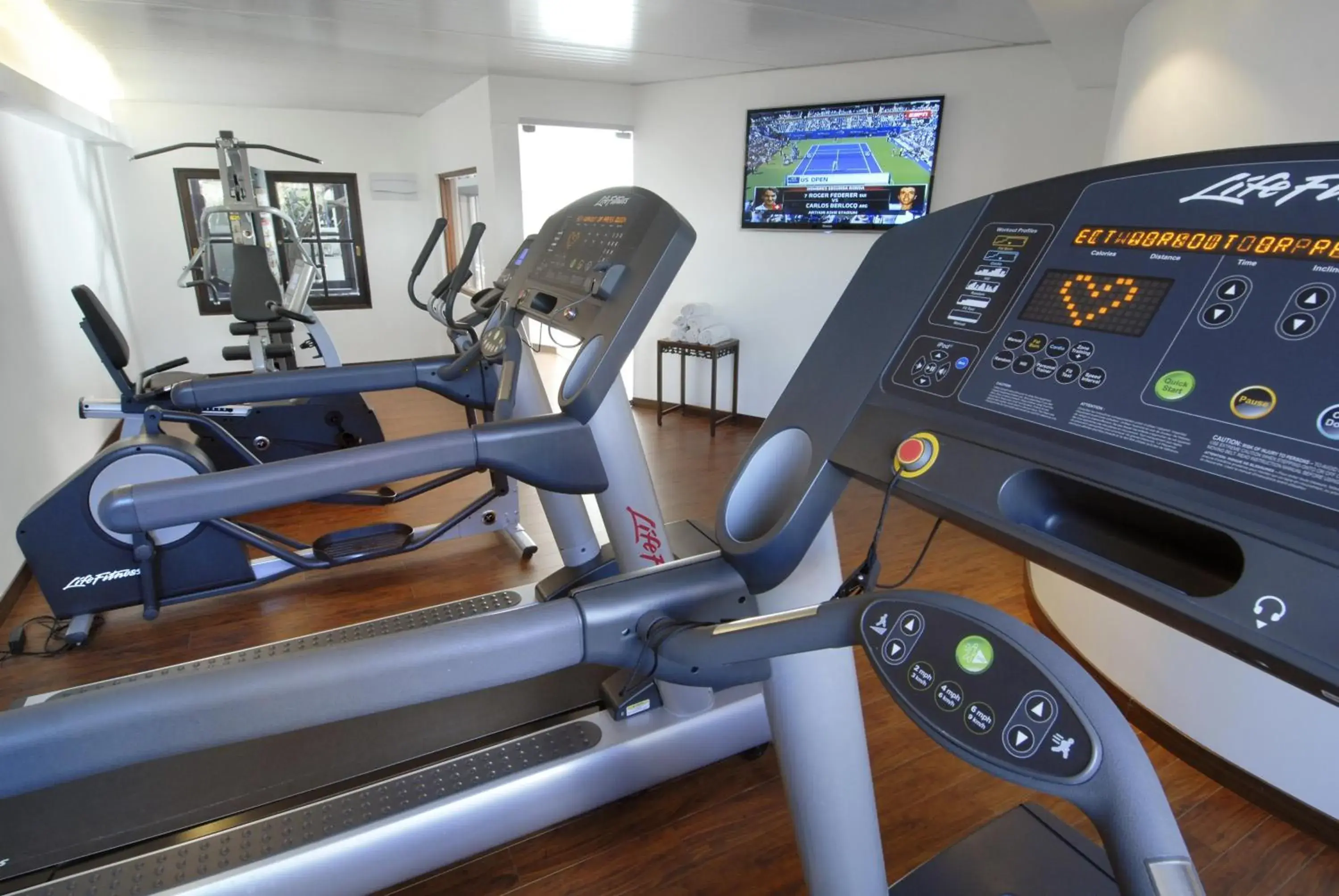 Fitness centre/facilities in Barradas Parque Hotel & Spa Fitness centre/facilities in Barradas Parque Hotel & Spa