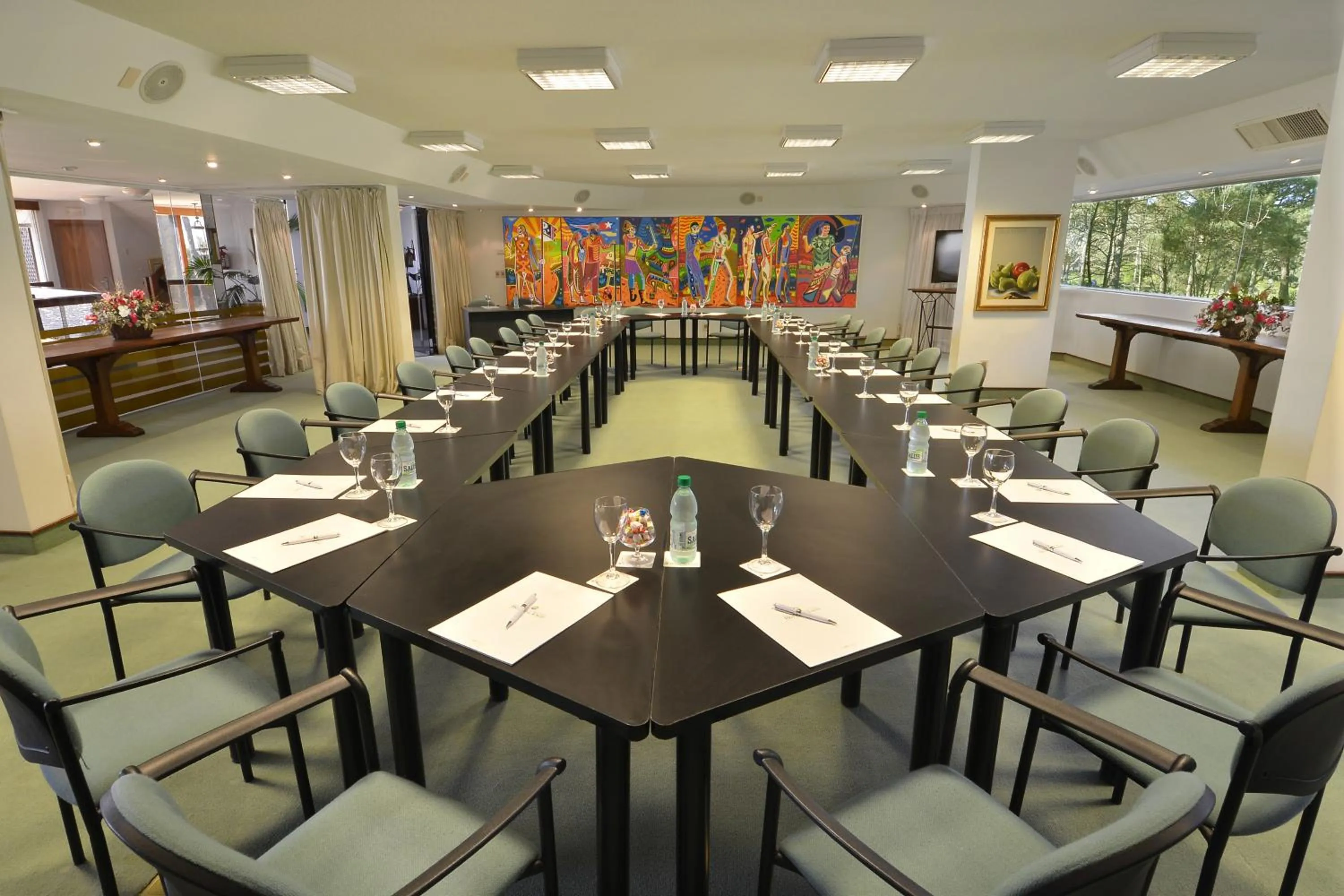 Business facilities in Hotel del Lago Golf & Art Resort