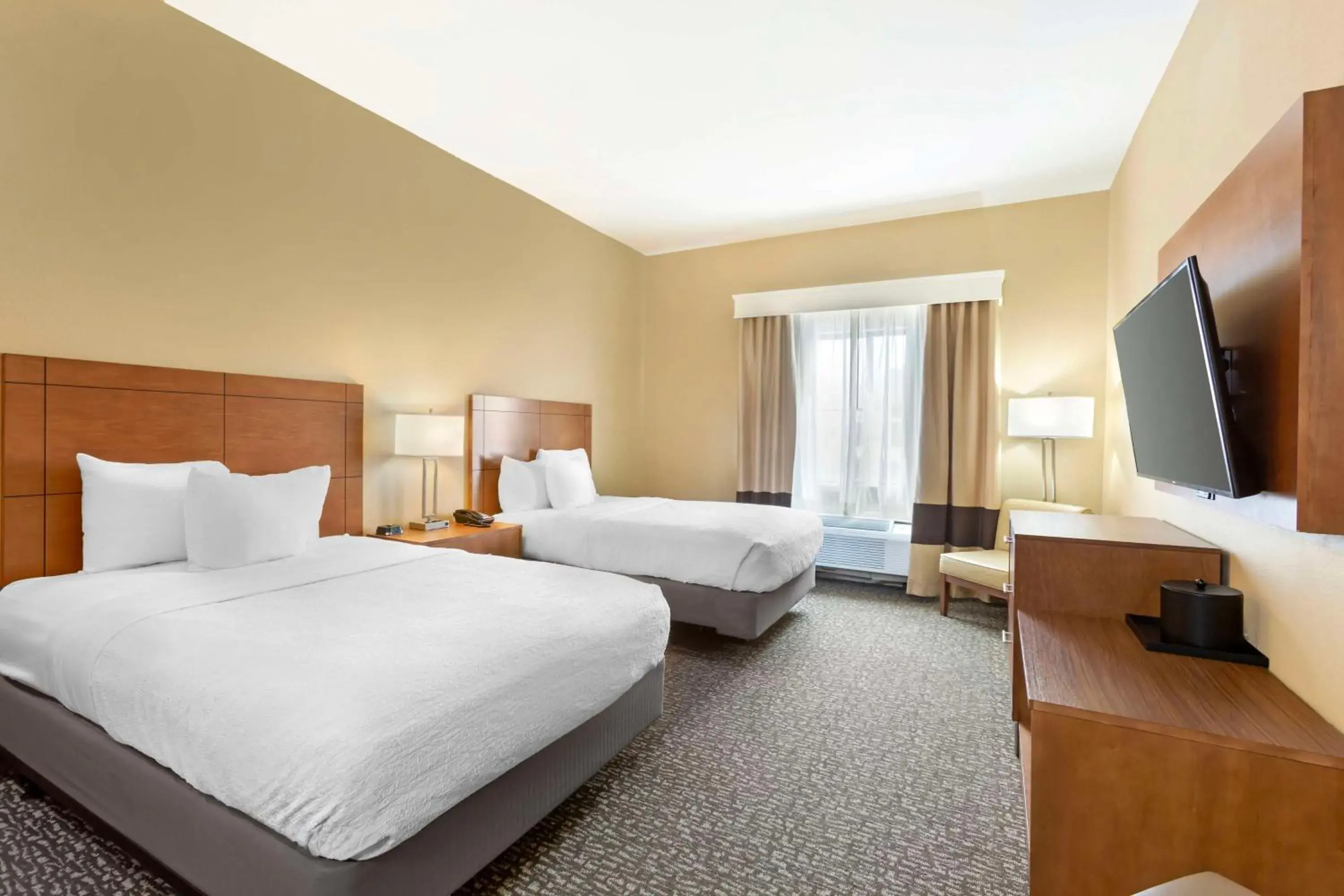 Bedroom, Bed in Best Western Plus Surprise-Phoenix NW Bedroom, Bed in Best Western Plus Surprise-Phoenix NW