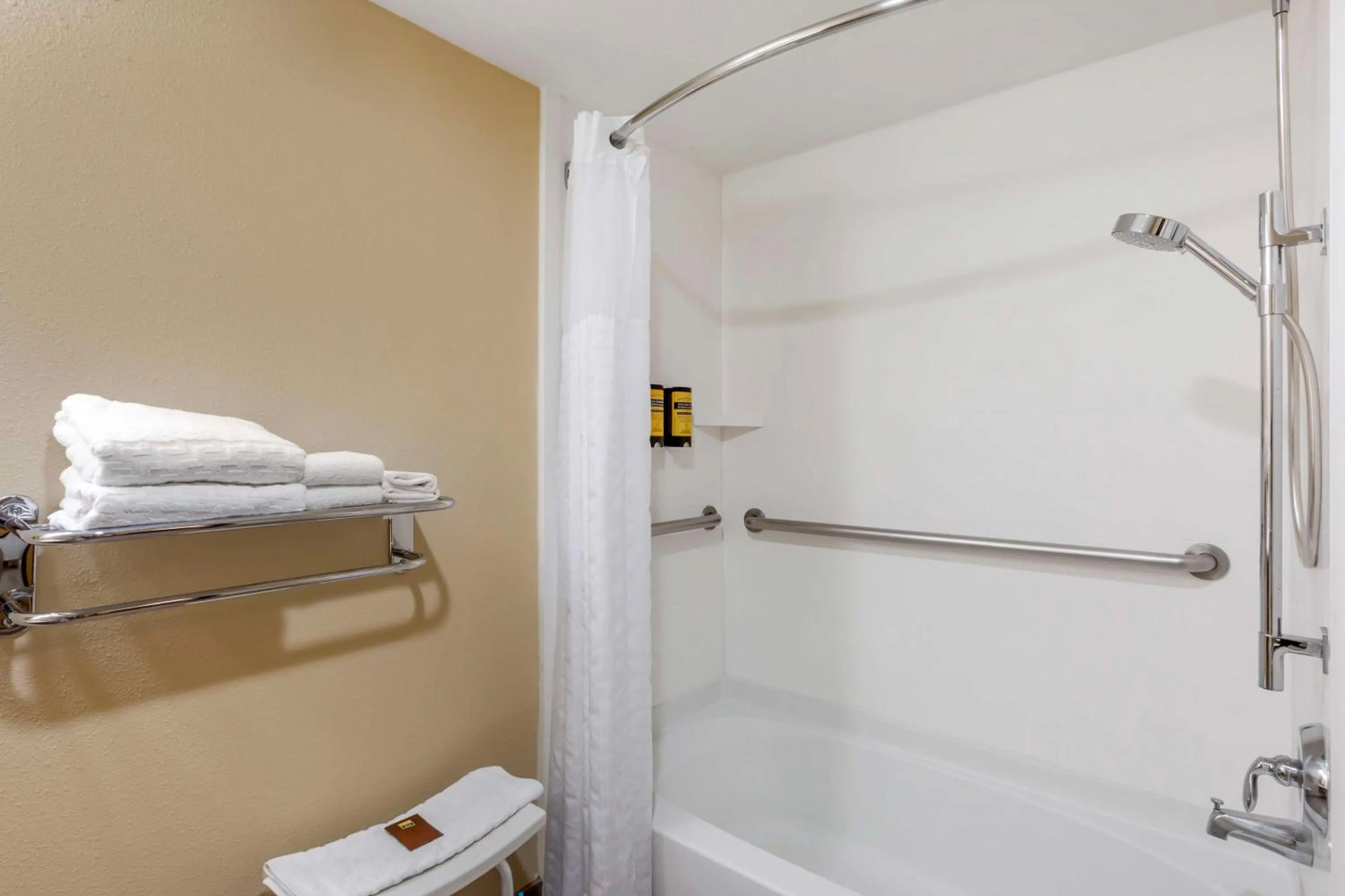 Bathroom in Best Western Plus Surprise-Phoenix NW