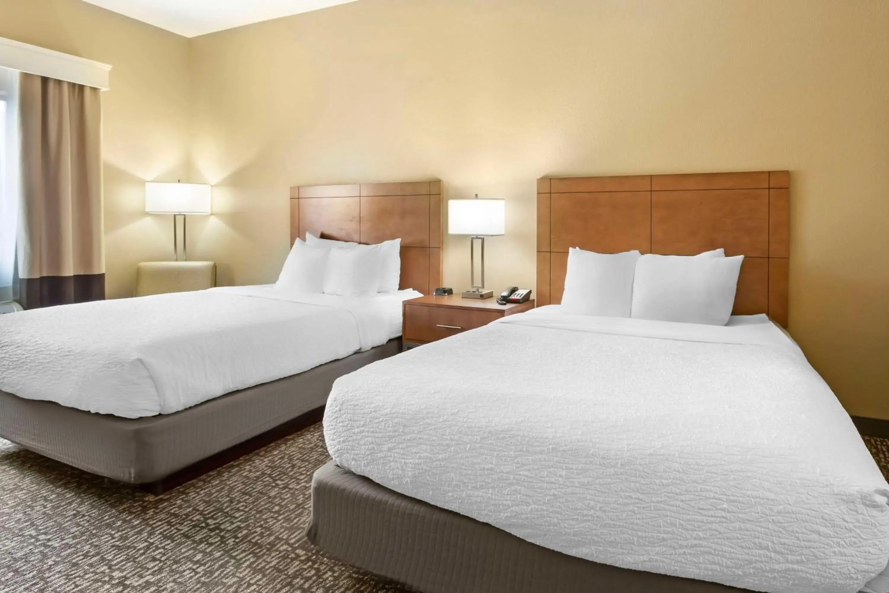 Bedroom, Bed in Best Western Plus Surprise-Phoenix NW Bedroom, Bed in Best Western Plus Surprise-Phoenix NW