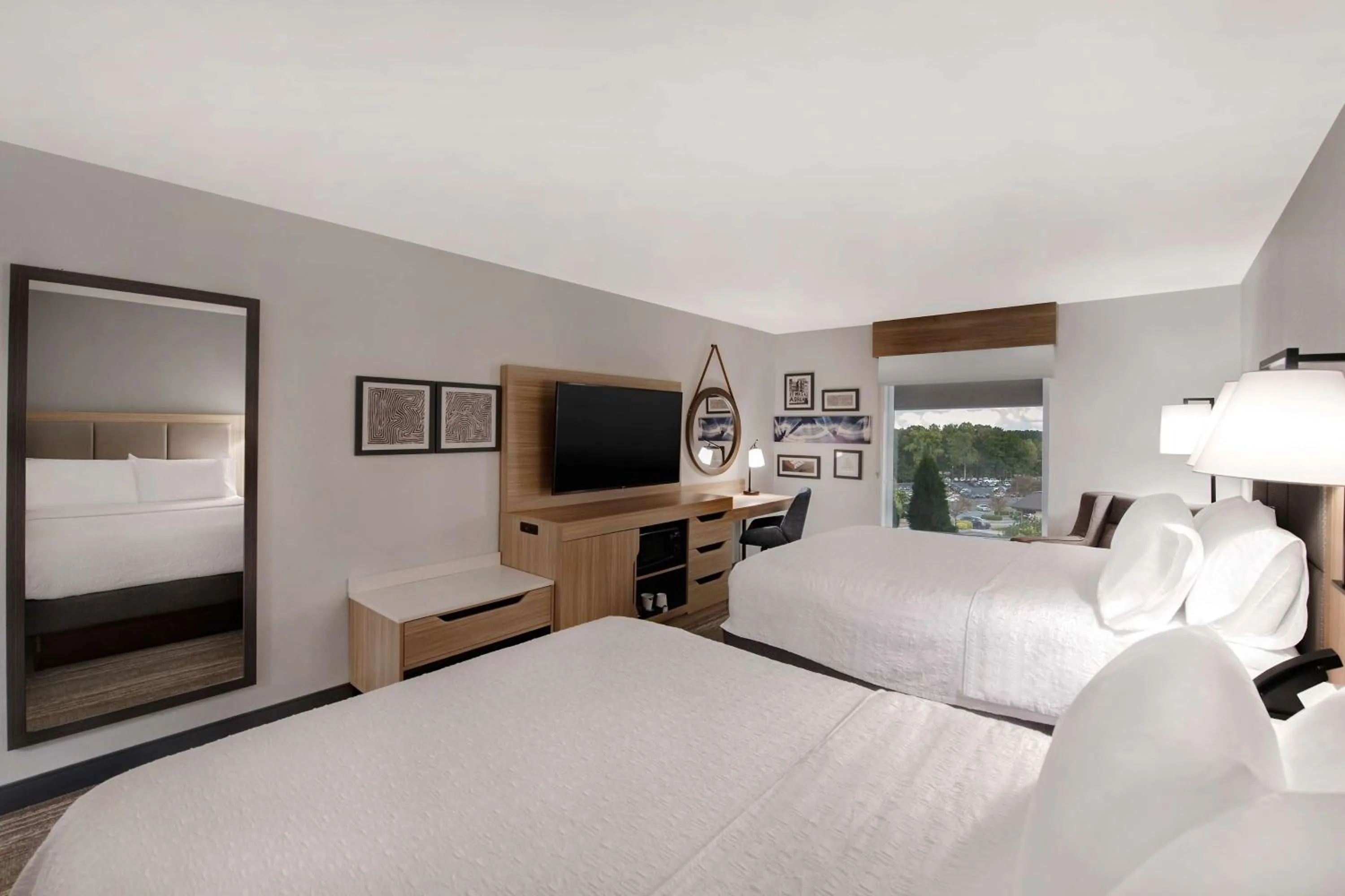 Bed in Hampton Inn Easley