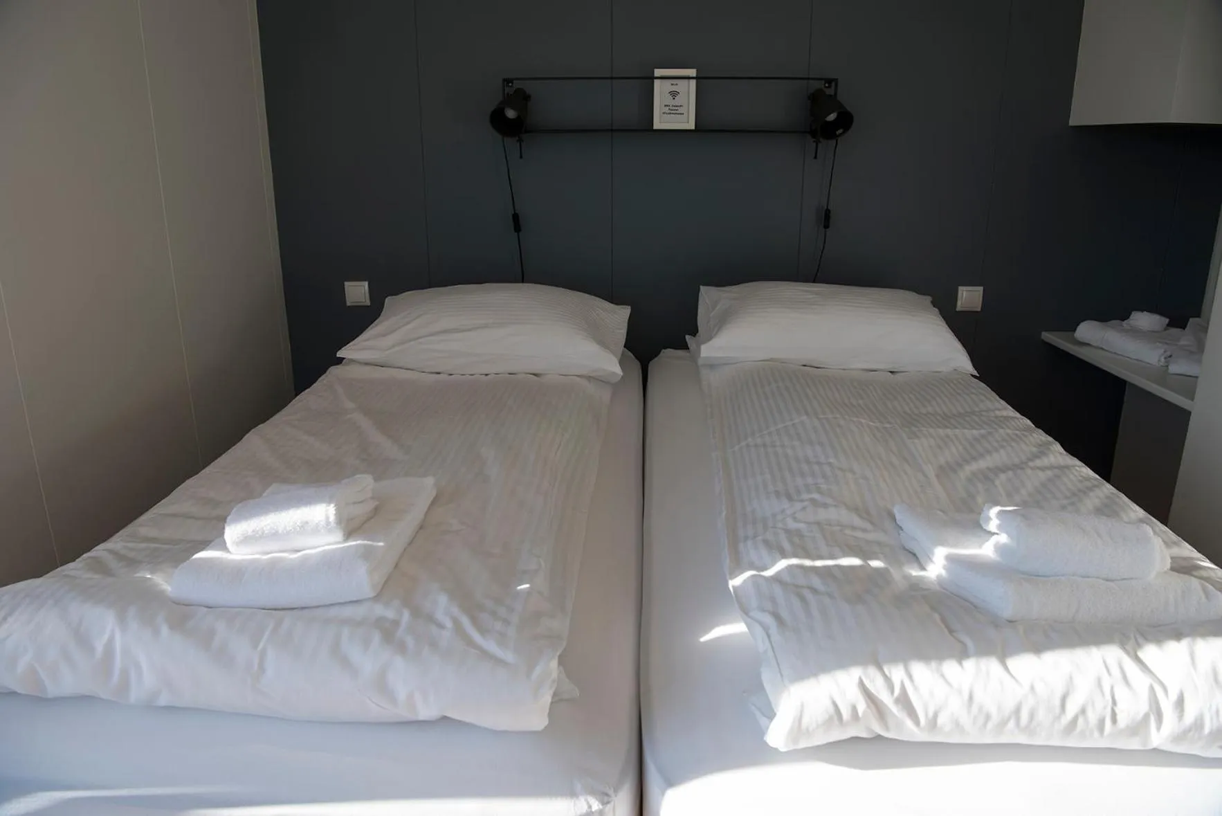 Living room, Bed in Brú Guesthouse