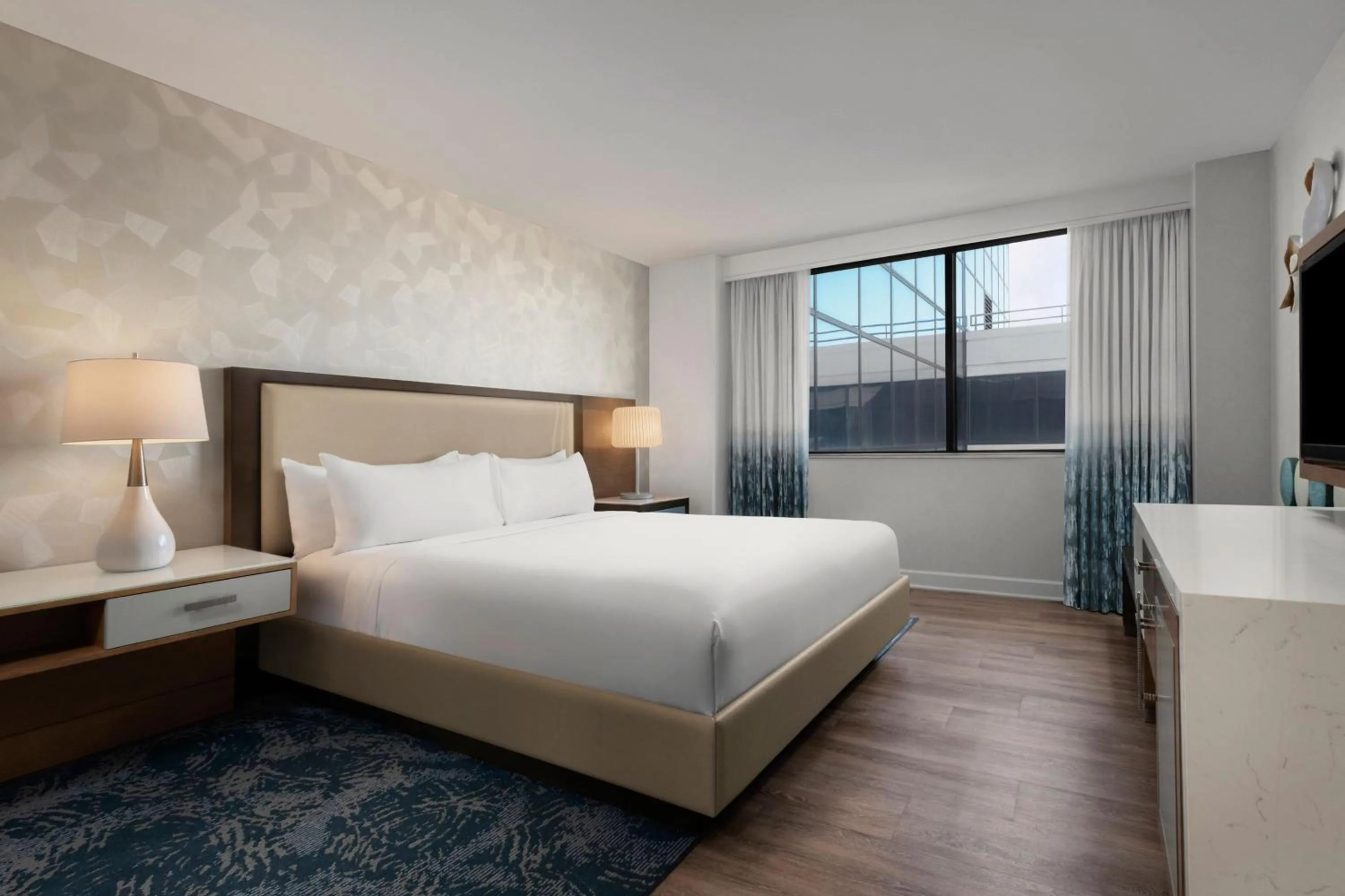 Photo of the whole room, Bed in Renaissance Newport Beach Hotel