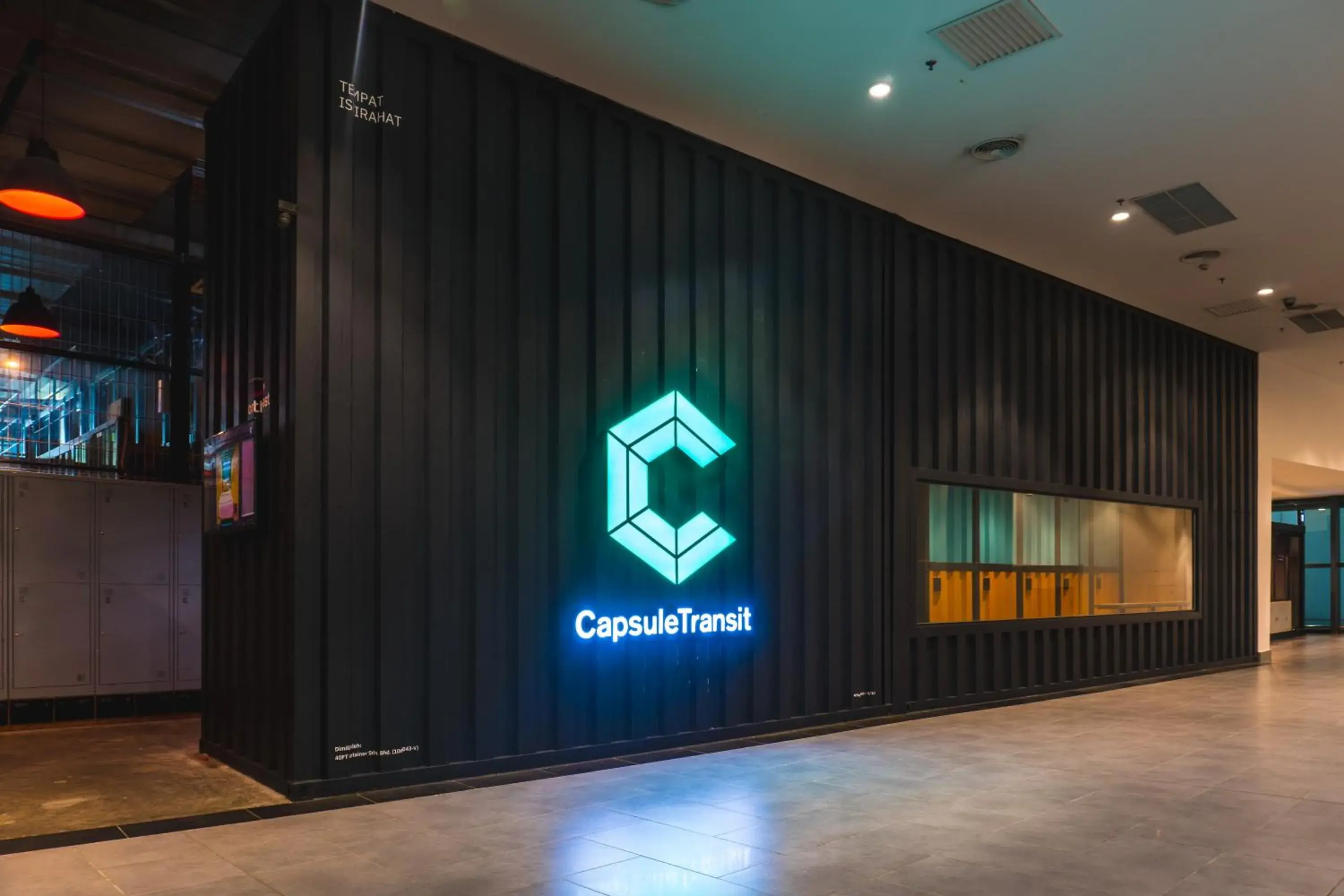 Facade/entrance in Capsule Transit KLIA 2 (Landside) - Gateway@KLIA2, Level 1 Facade/entrance in Capsule Transit KLIA 2 (Landside) - Gateway@KLIA2, Level 1