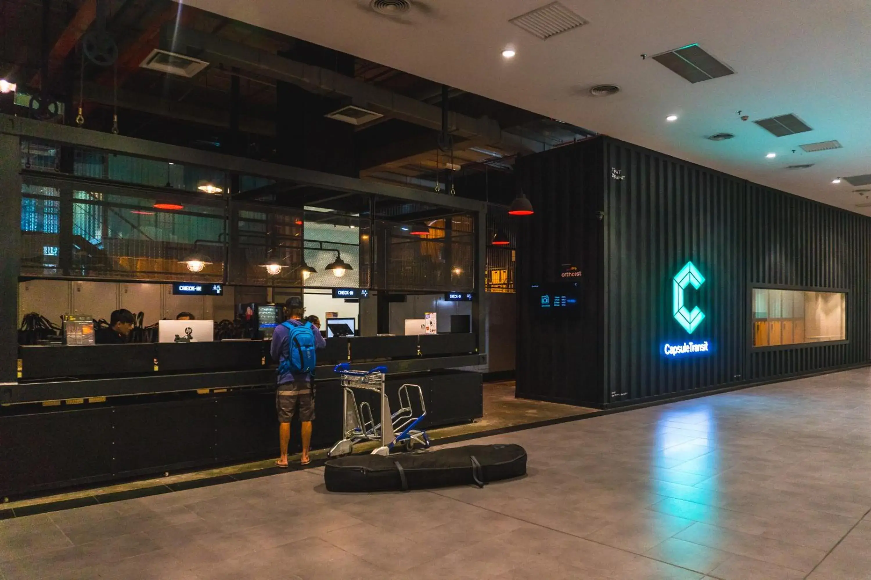 Facade/entrance in Capsule Transit KLIA 2 (Landside) - Gateway@KLIA2, Level 1 Facade/entrance in Capsule Transit KLIA 2 (Landside) - Gateway@KLIA2, Level 1