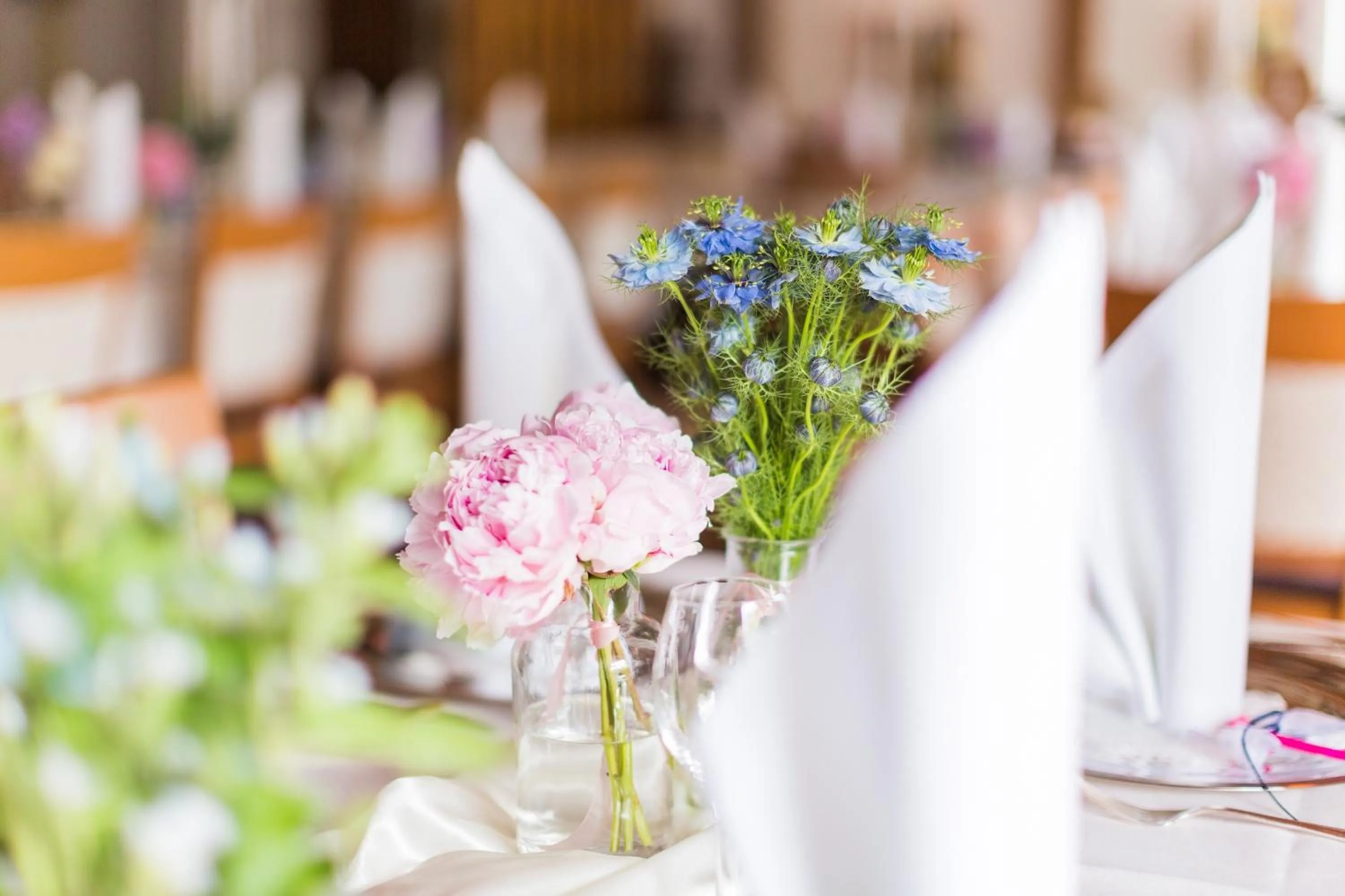 Restaurant/places to eat in Gasthof zur Sonne Winzenhohl