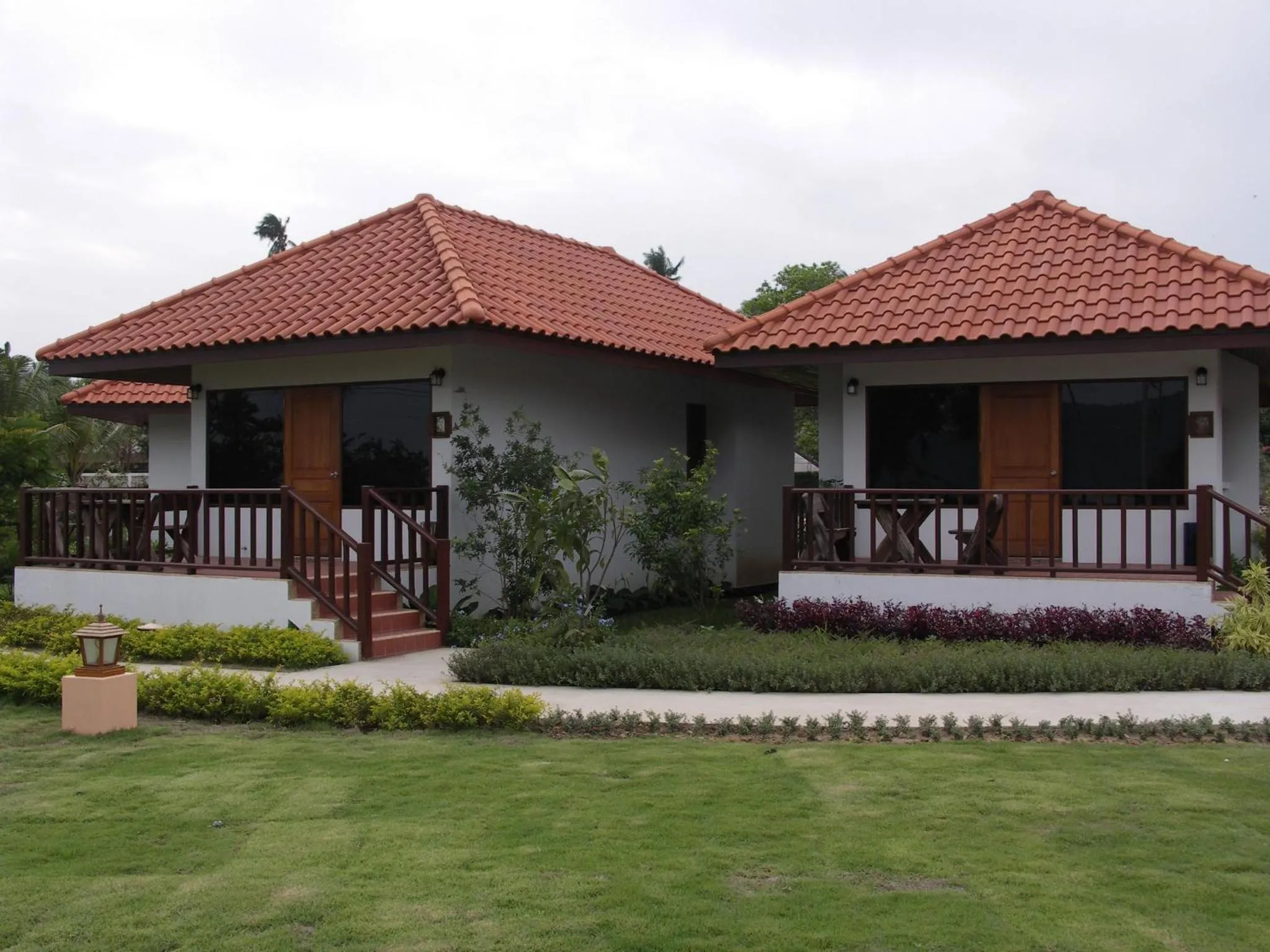 Garden in Sailom Resort Bangsaphan