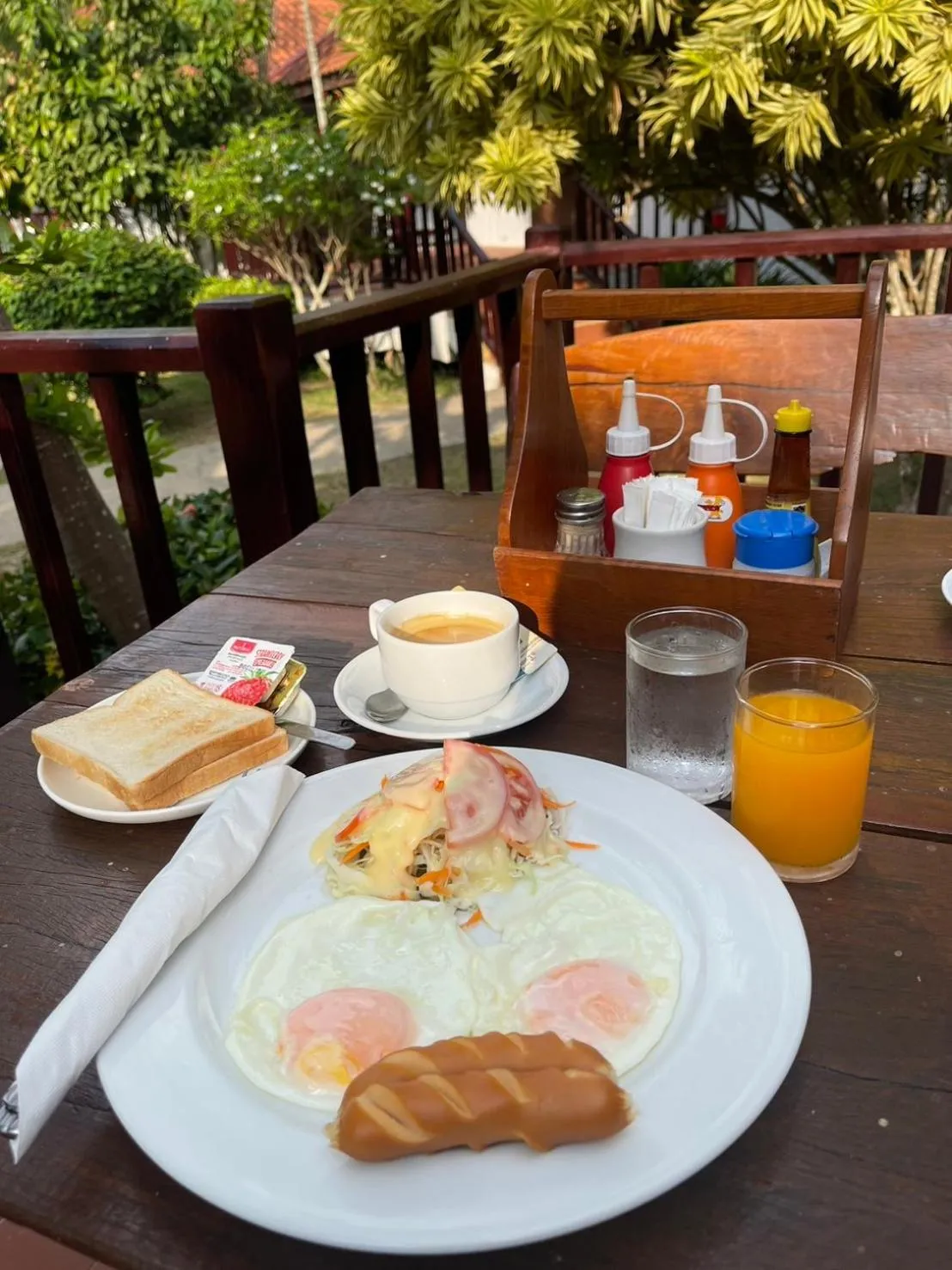 Breakfast in Sailom Resort Bangsaphan