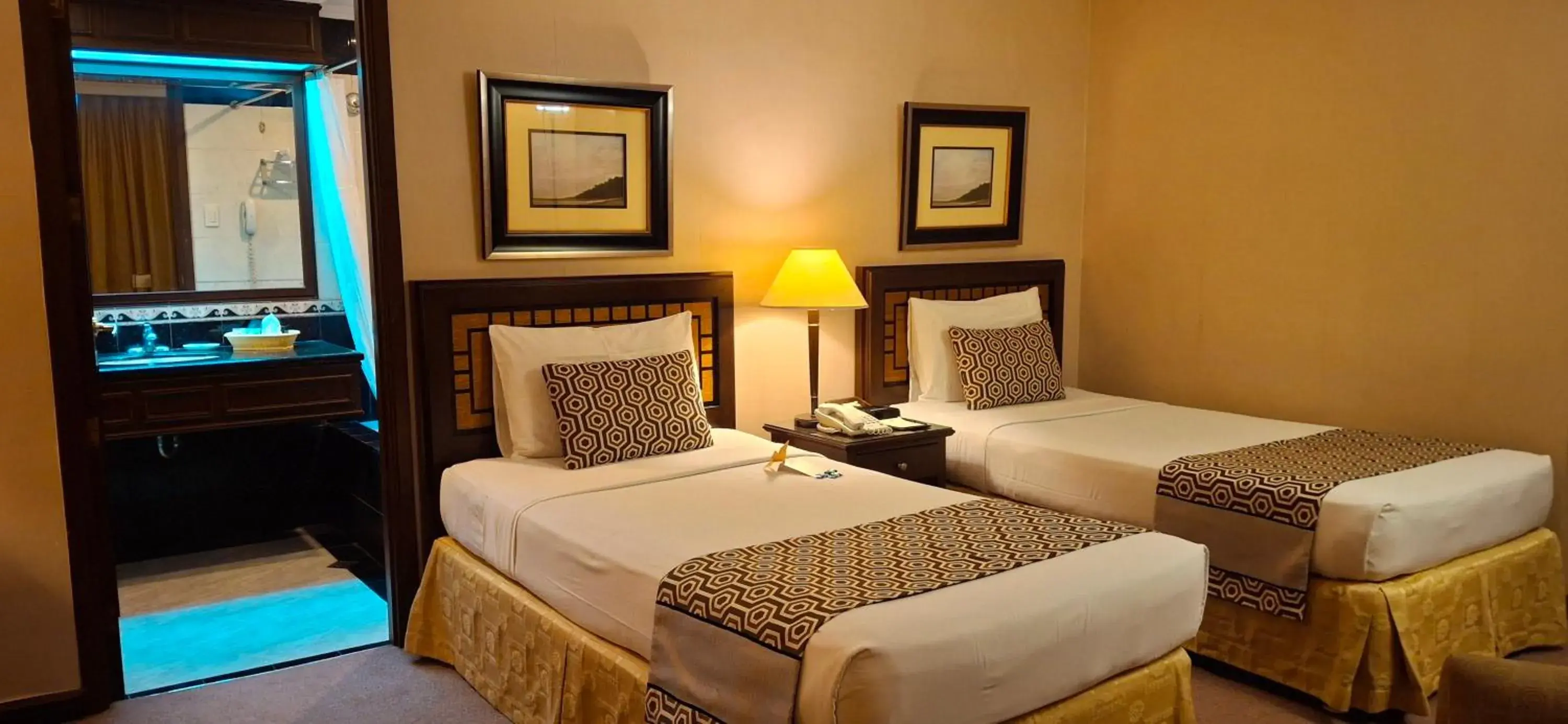 Bed in Herald Suites Solana Bed in Herald Suites Solana