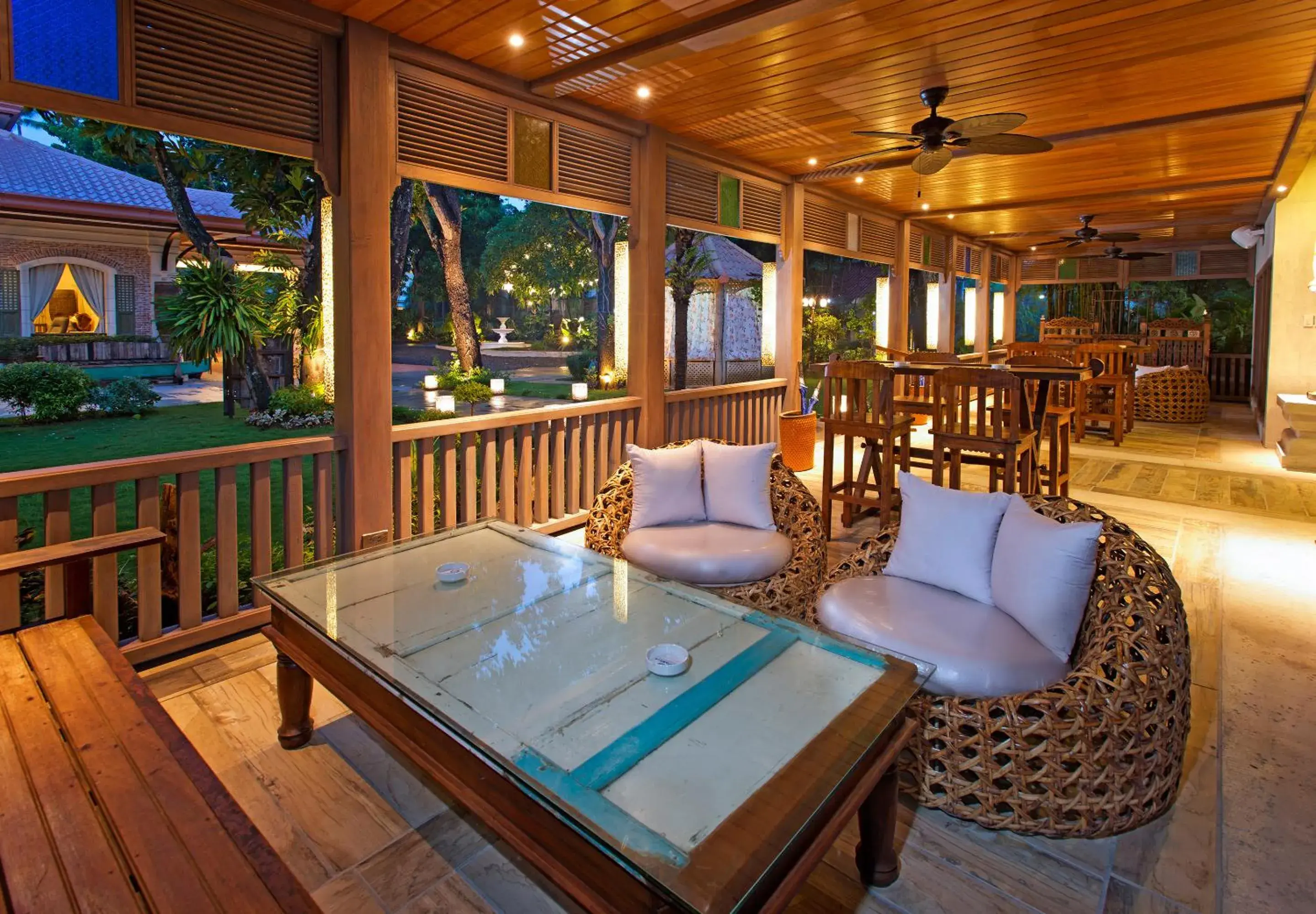 Lounge or bar in Costabella Tropical Beach Hotel Lounge or bar in Costabella Tropical Beach Hotel