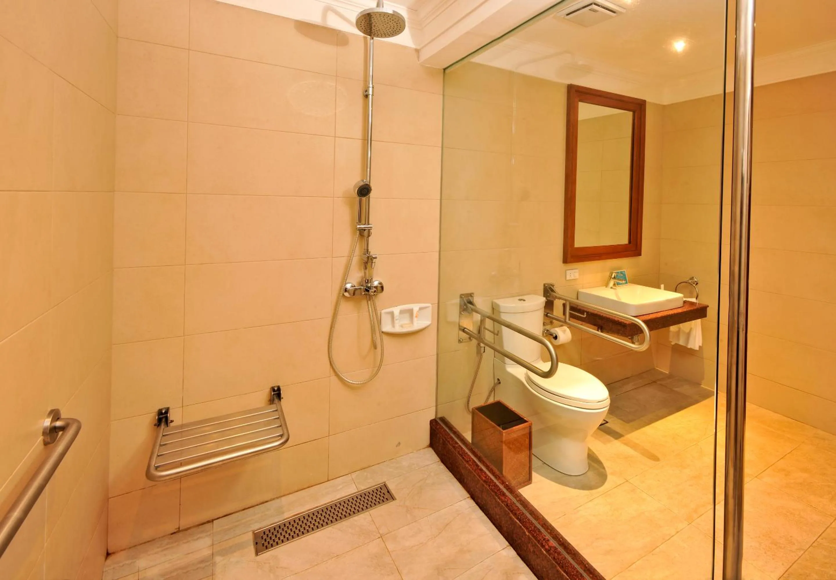 Shower in Costabella Tropical Beach Hotel