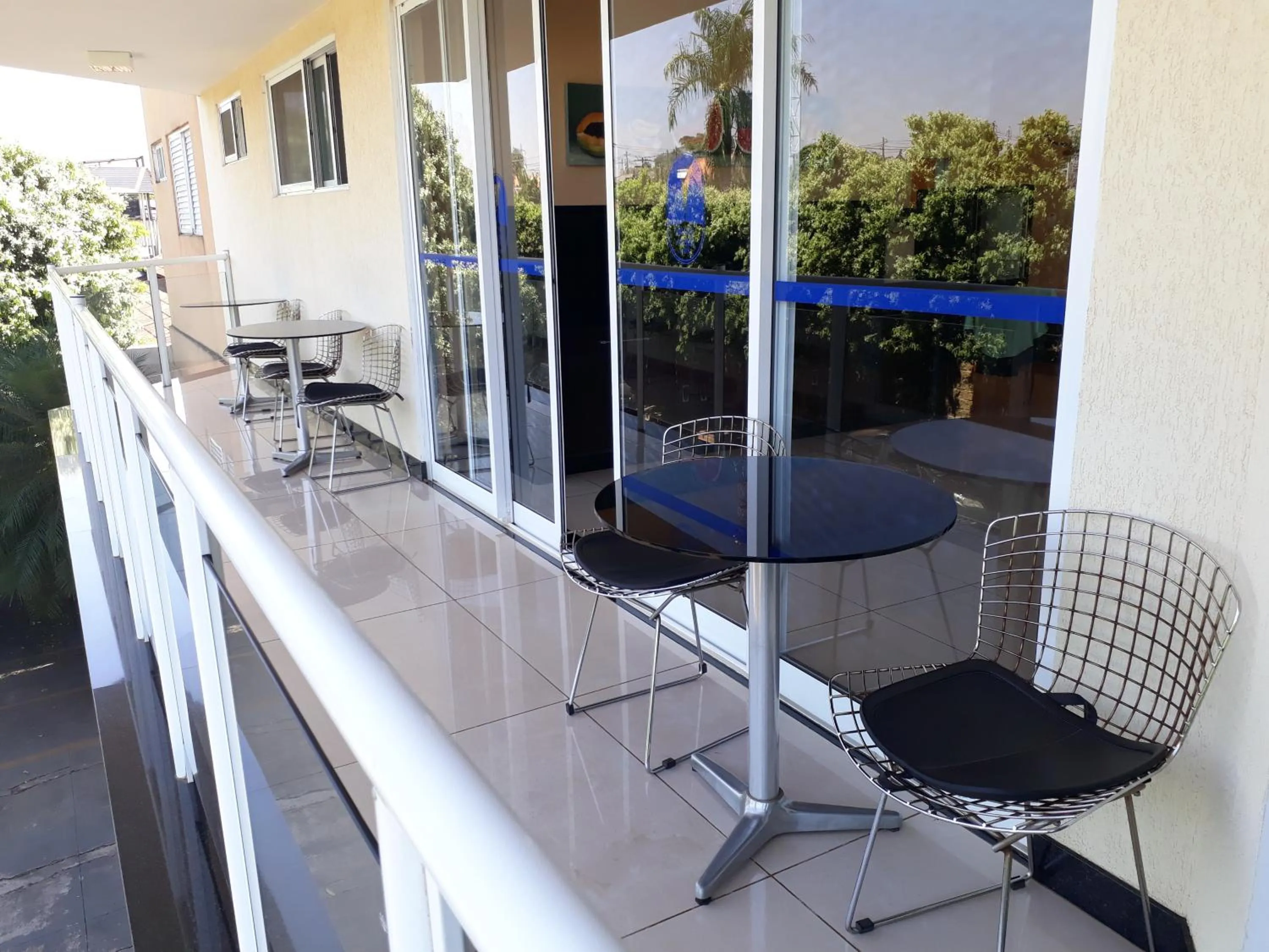 Area and facilities in Cristal Palace Inn