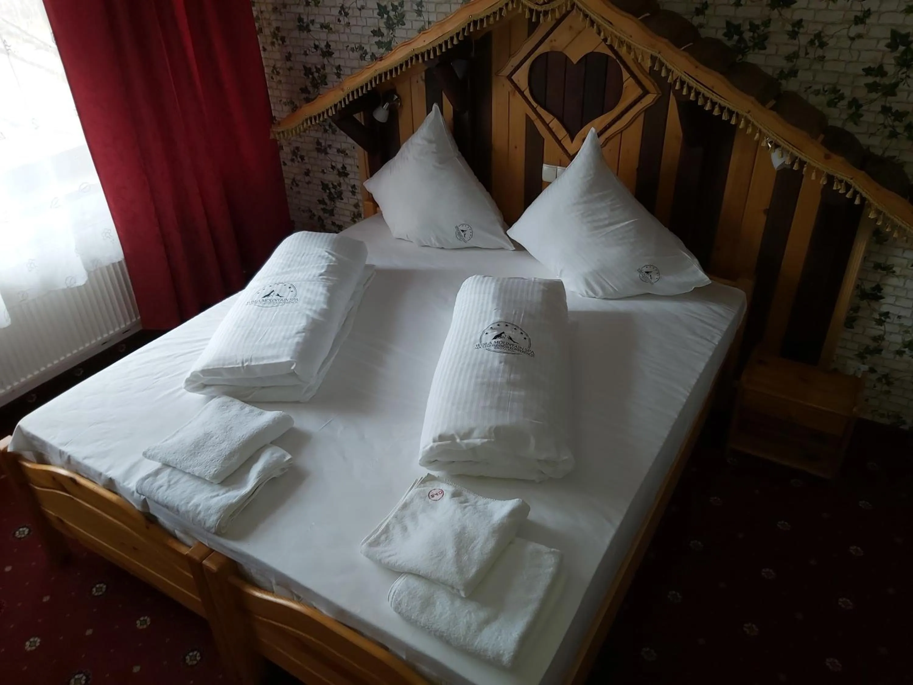 Bed in Wisła Mountain SPA