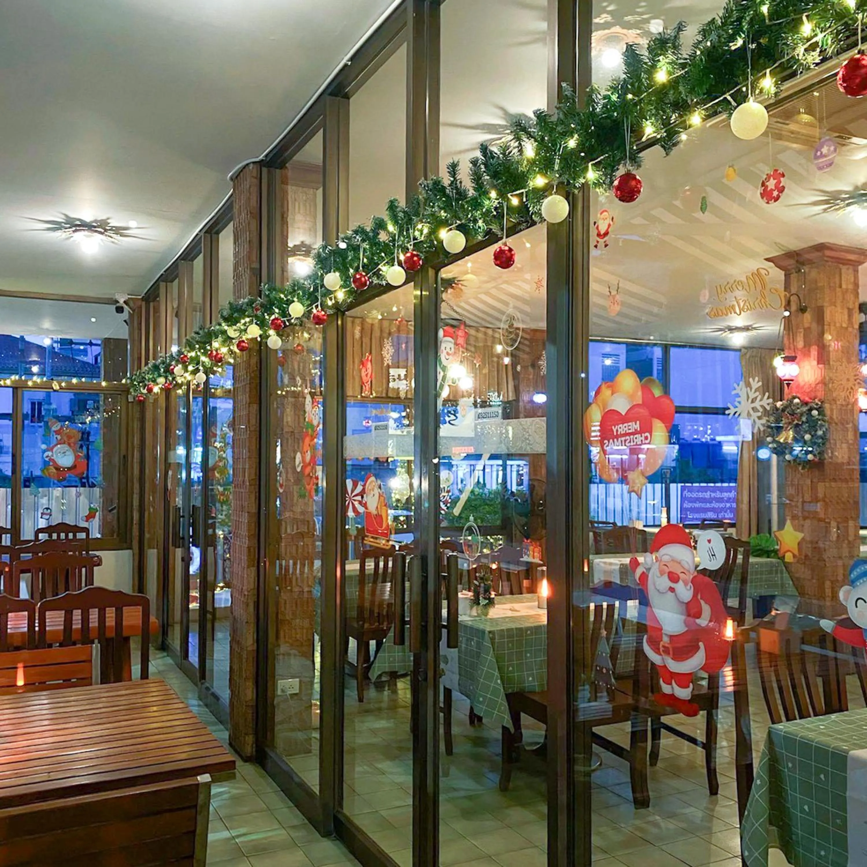 Restaurant/places to eat in Sirin Hotel Hua Hin