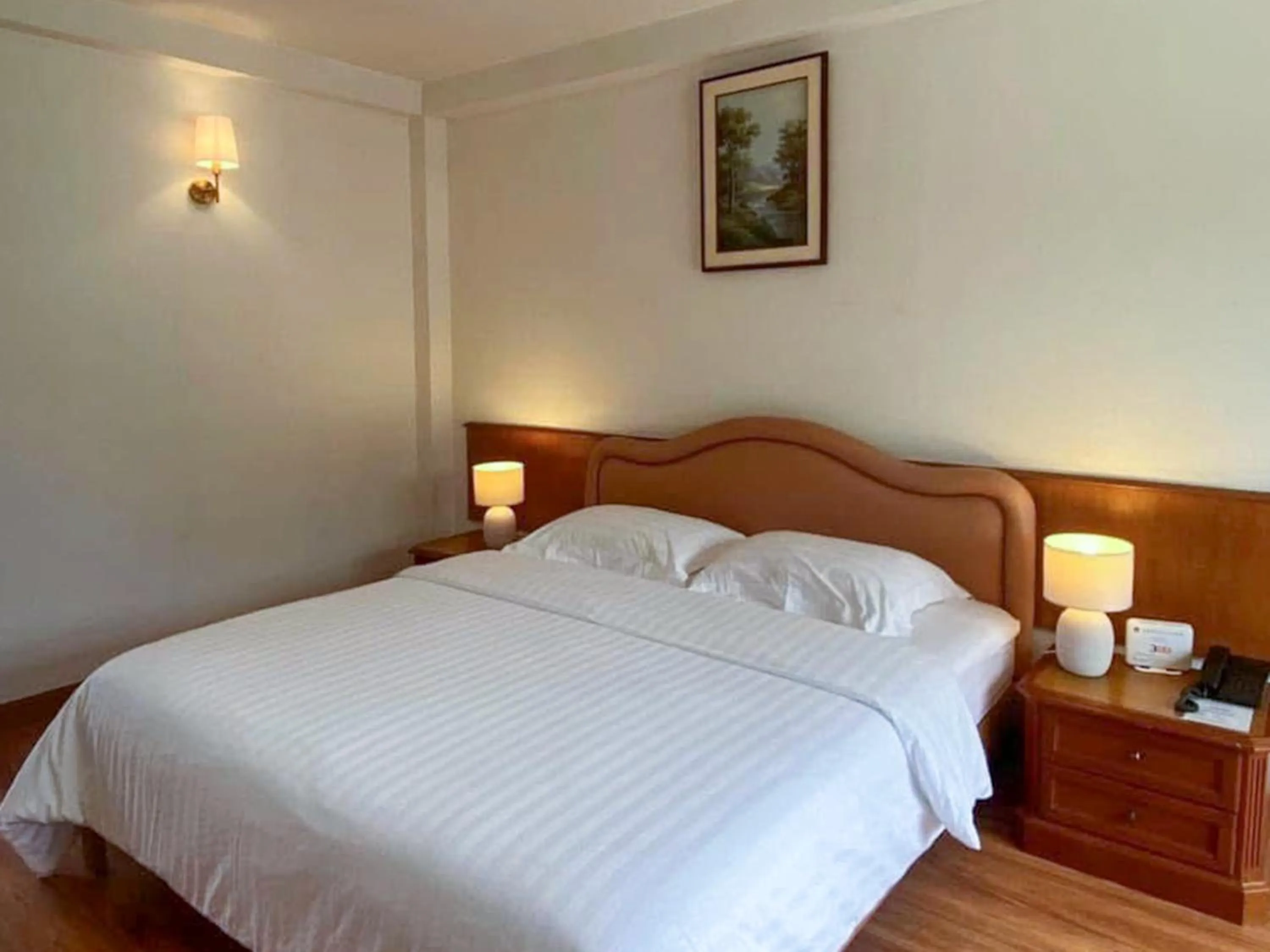 Bed in Sirin Hotel Hua Hin