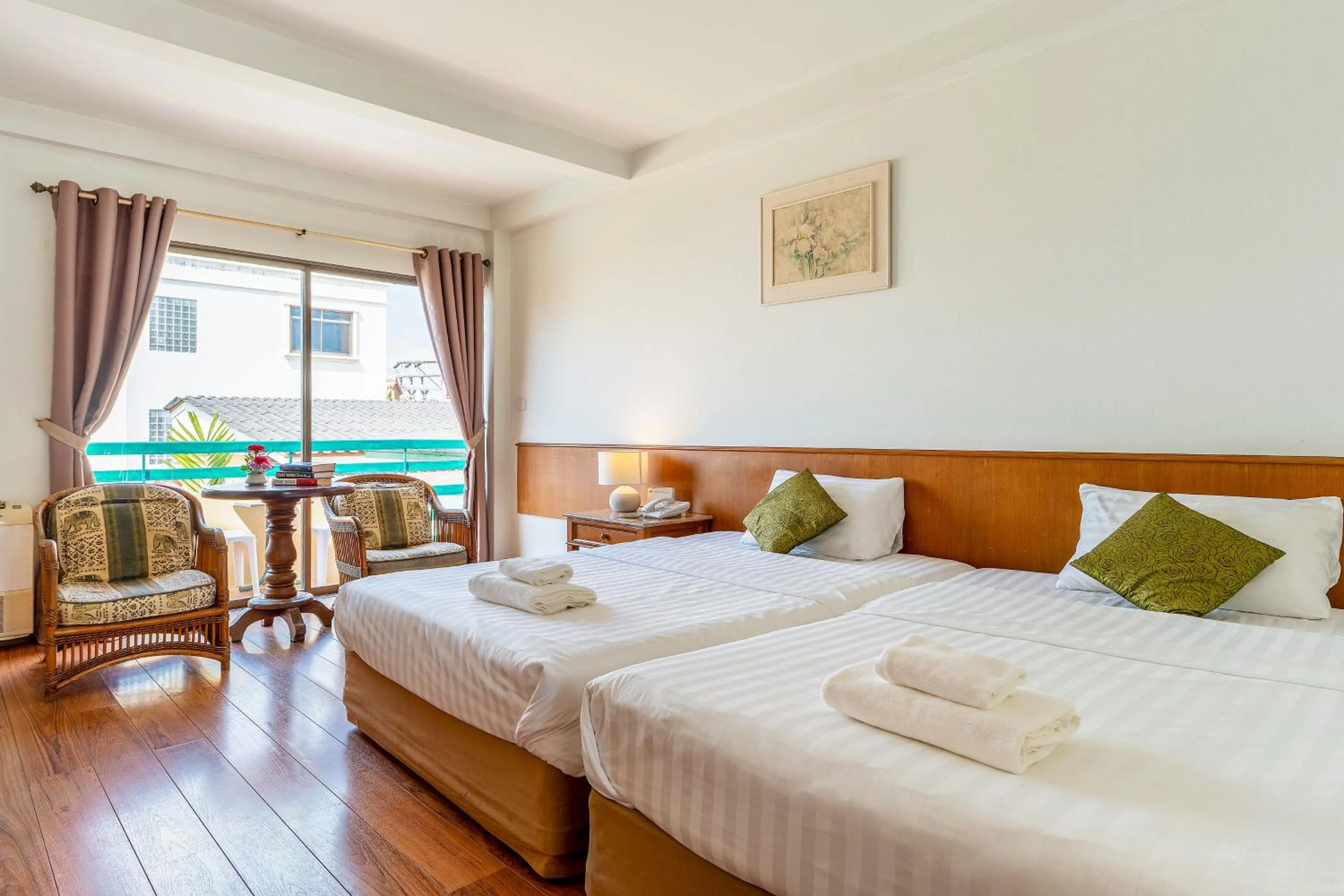 Bedroom, Bed in Sirin Hotel Hua Hin