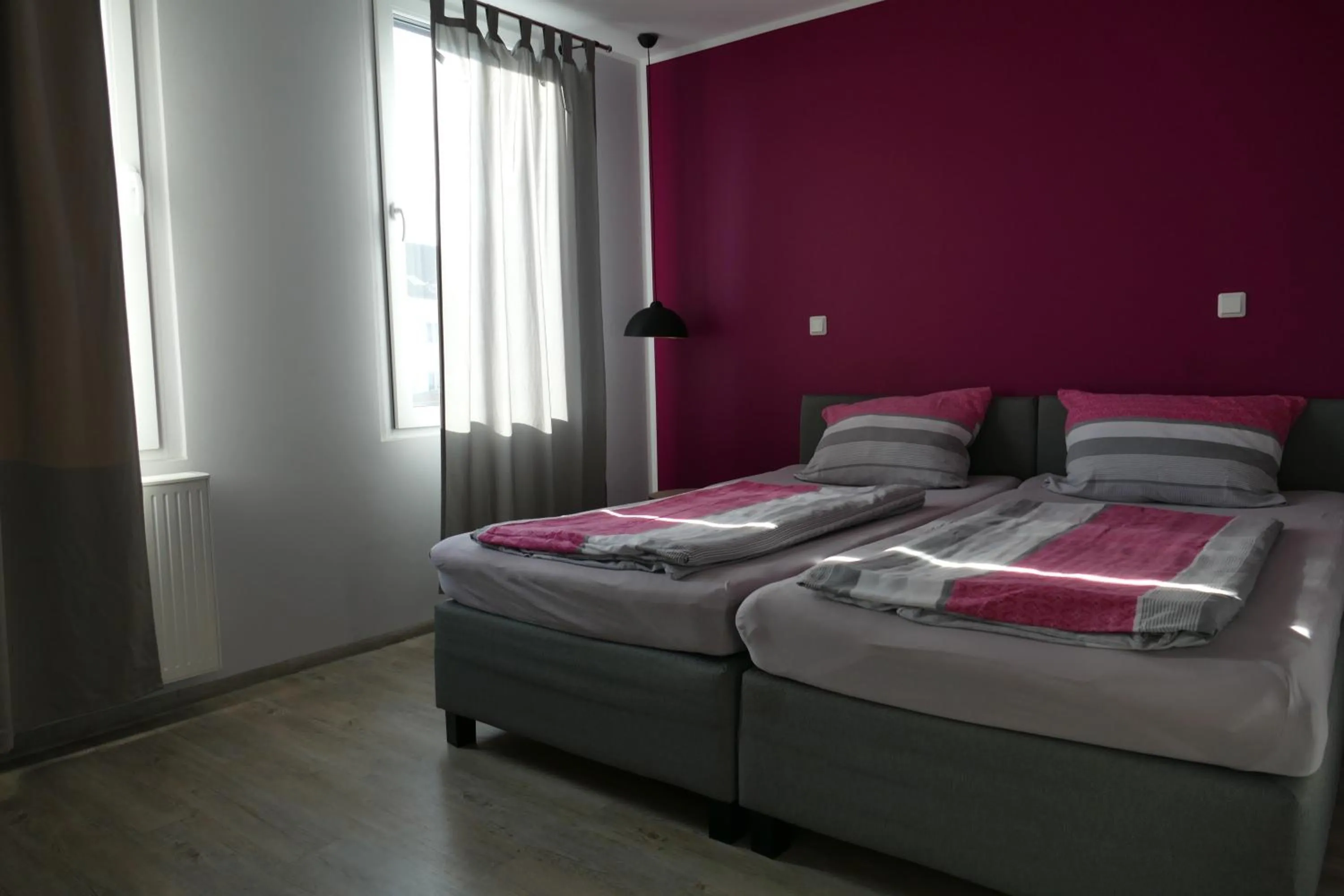 Standard Twin Room with Shared Bathroom in Pension Dortmund Messe
