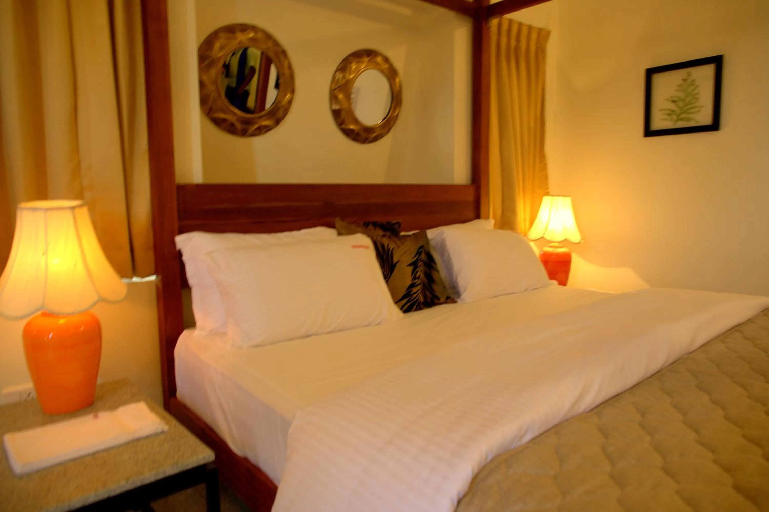 Bed in Hotel Villa Highnest - Oragadam -Sriperumbudur