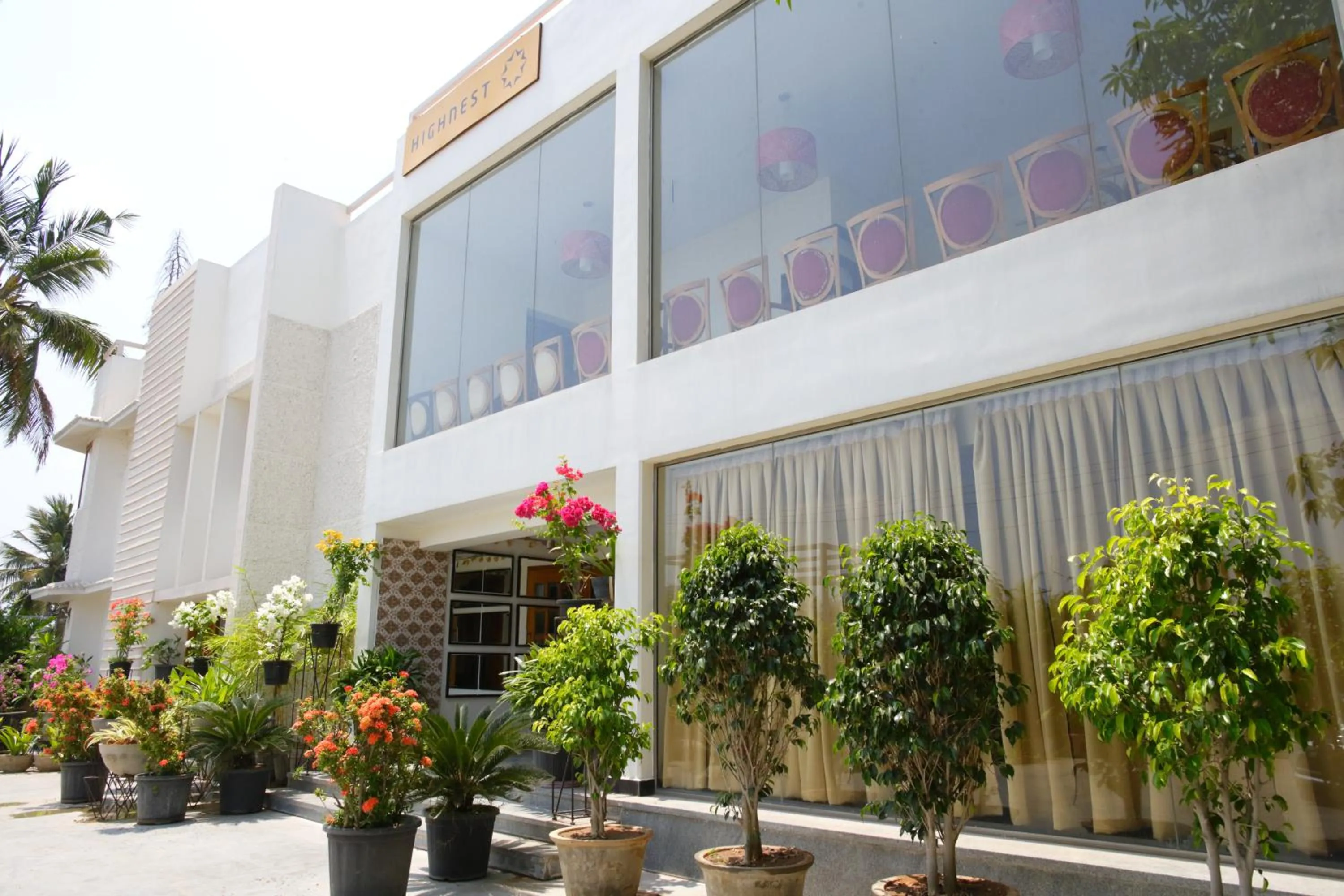 Property building in Hotel Villa Highnest - Oragadam -Sriperumbudur