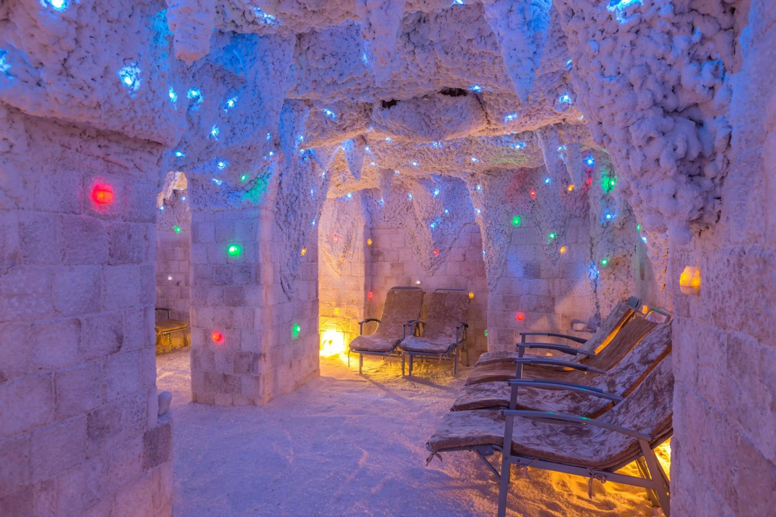 Property building in Strand Beach Resort