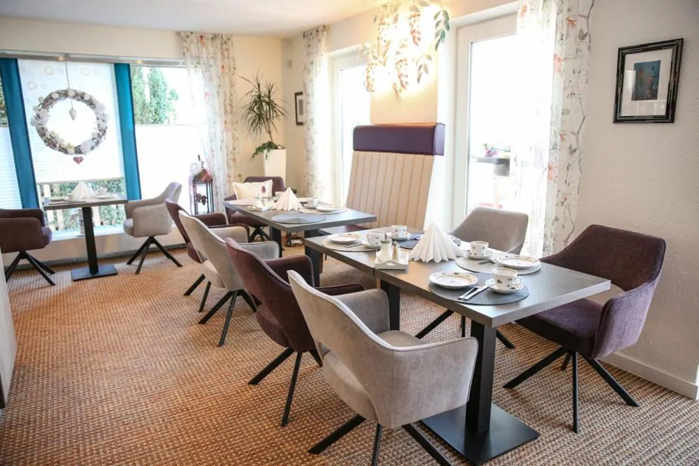 Breakfast in Hotel Chalet