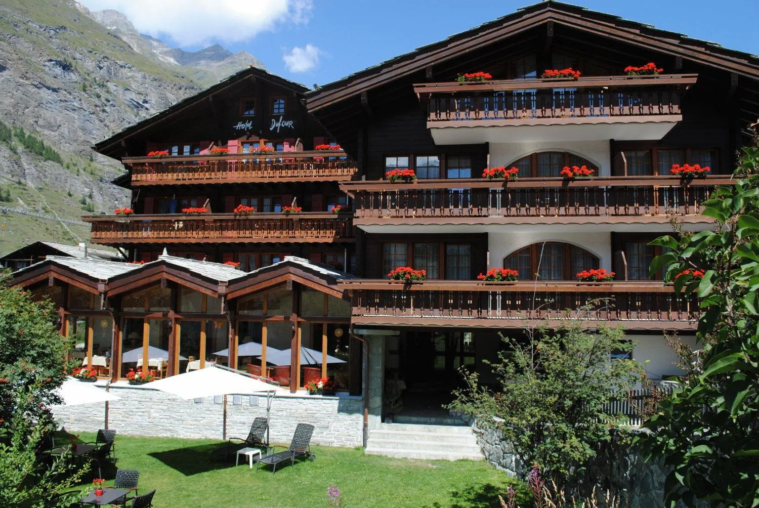 Facade/entrance, Property Building in Hotel Dufour Chalet - Adults only