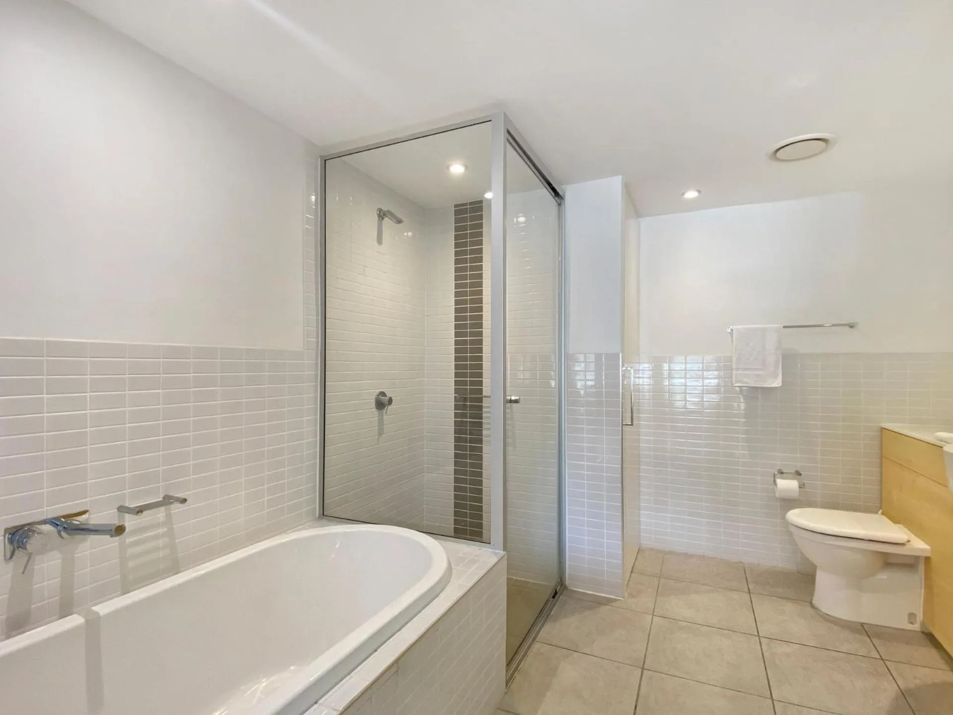 Blue on Blue Superior Studio Room 1221