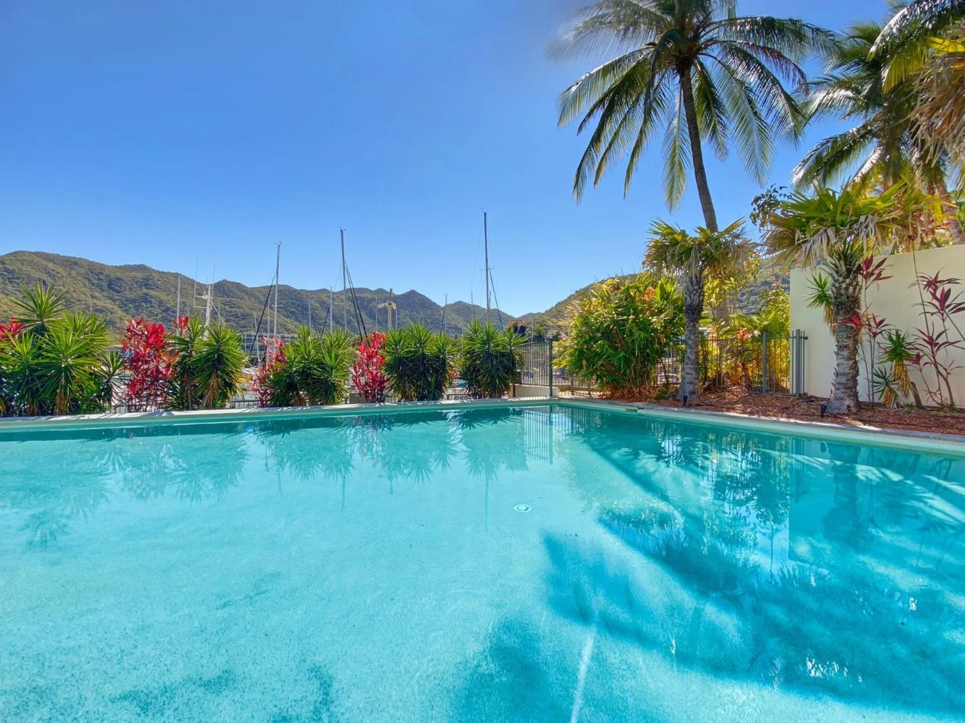 Blue on Blue Studio Room 1362