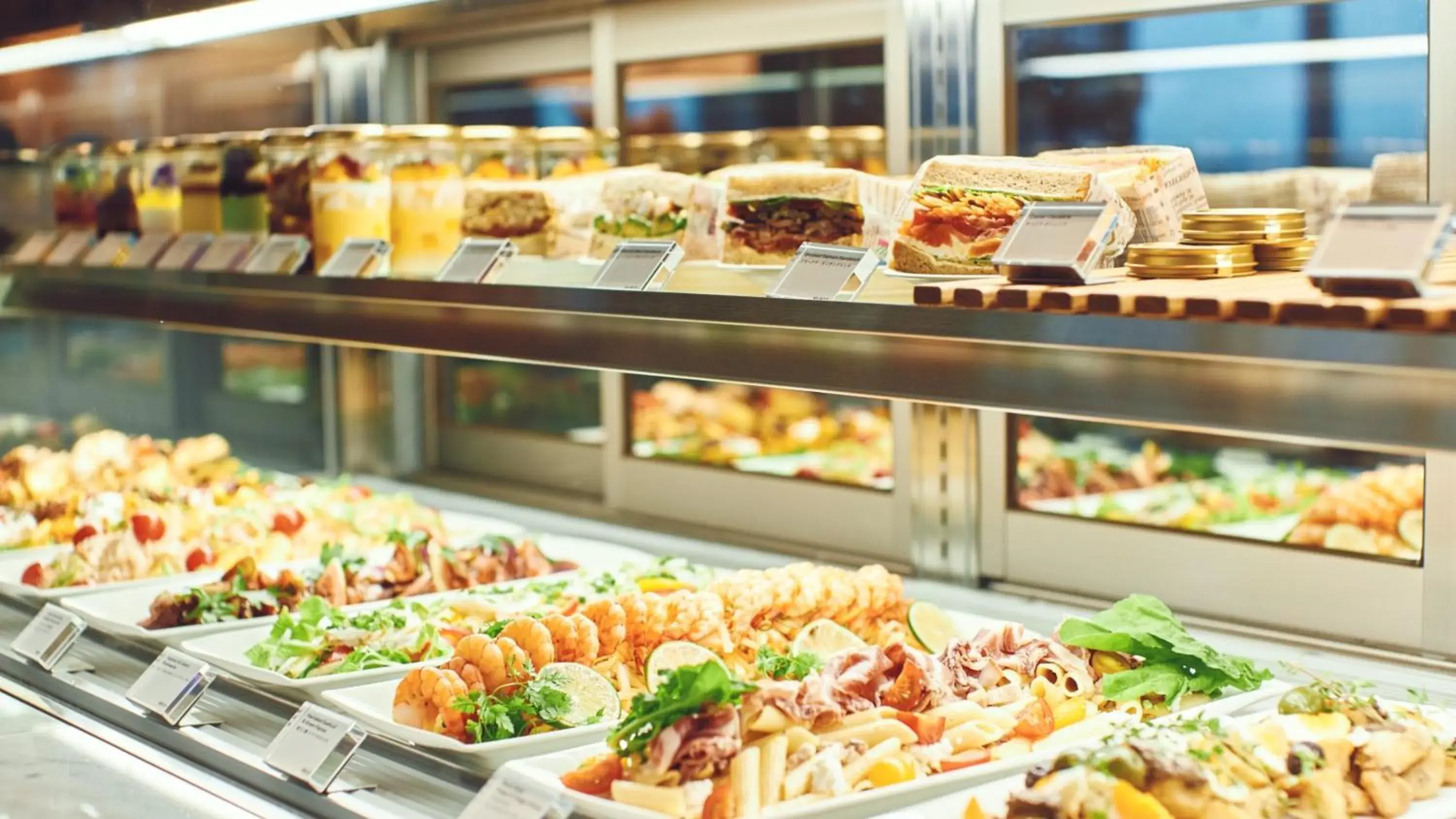 Restaurant/places to eat in ANA InterContinental Ishigaki Resort by IHG Restaurant/places to eat in ANA InterContinental Ishigaki Resort by IHG