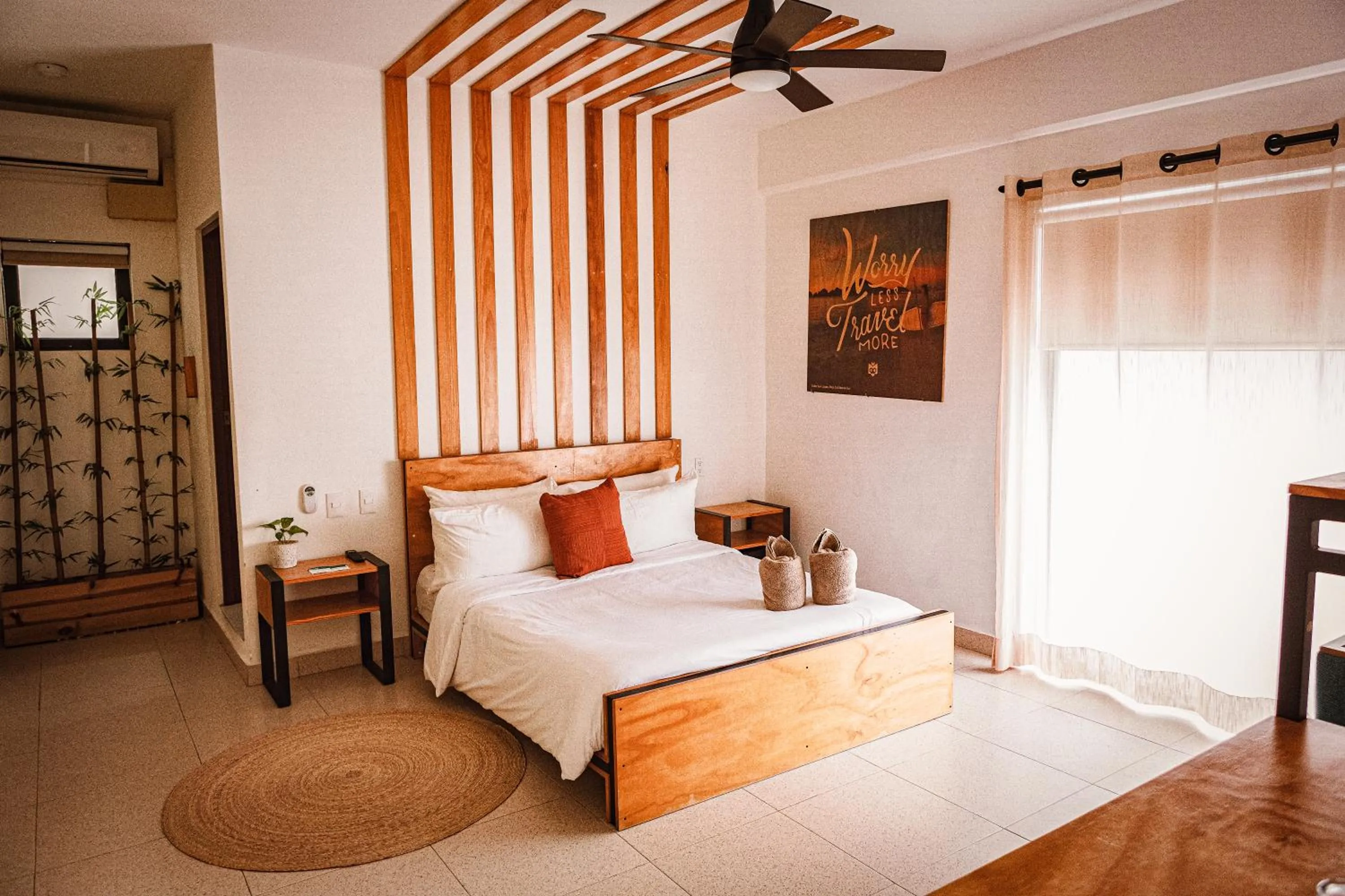 Bed in Nomads Hotel & Rooftop Pool Cancun