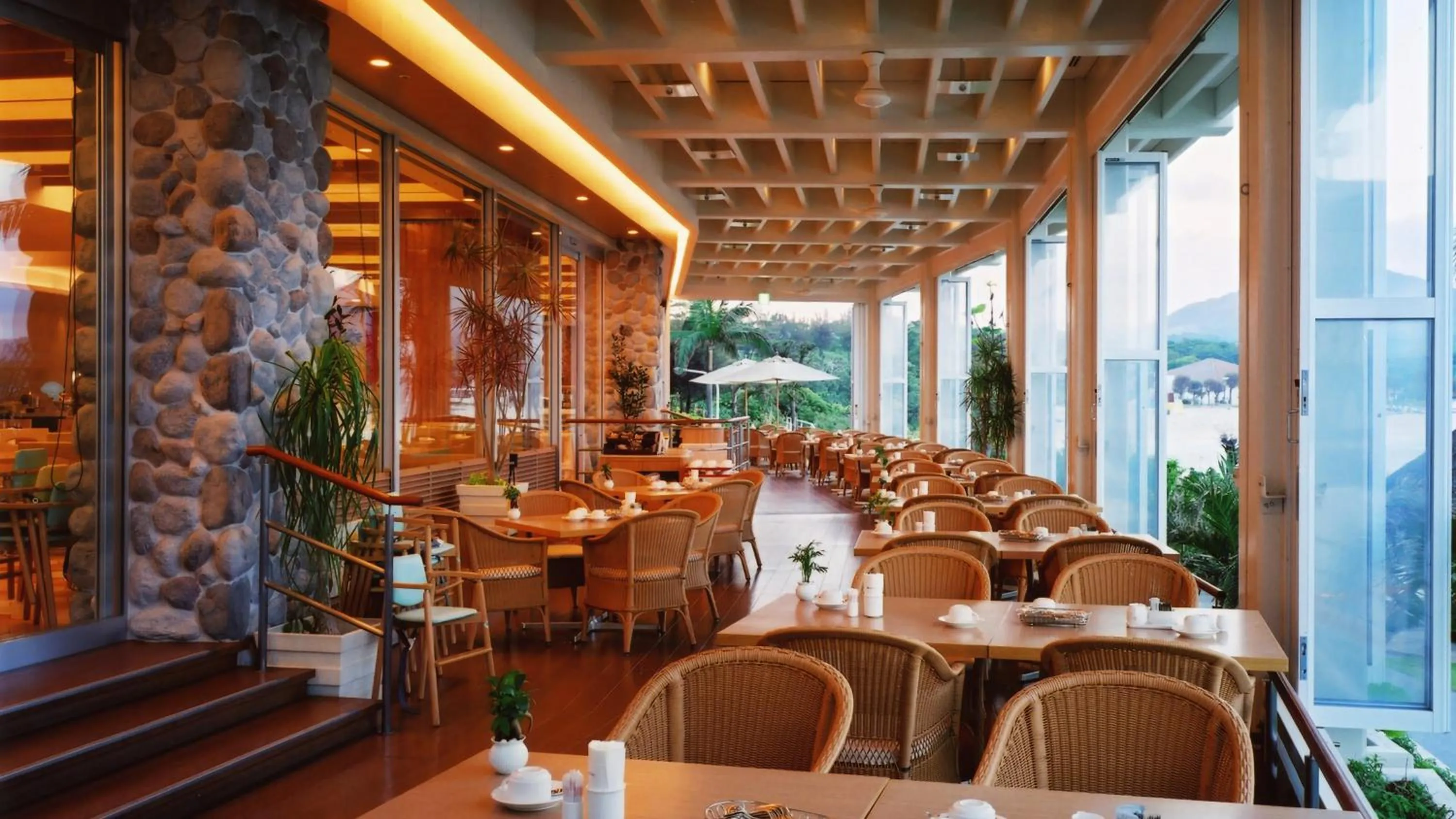 Restaurant/places to eat in ANA InterContinental Manza Beach Resort by IHG