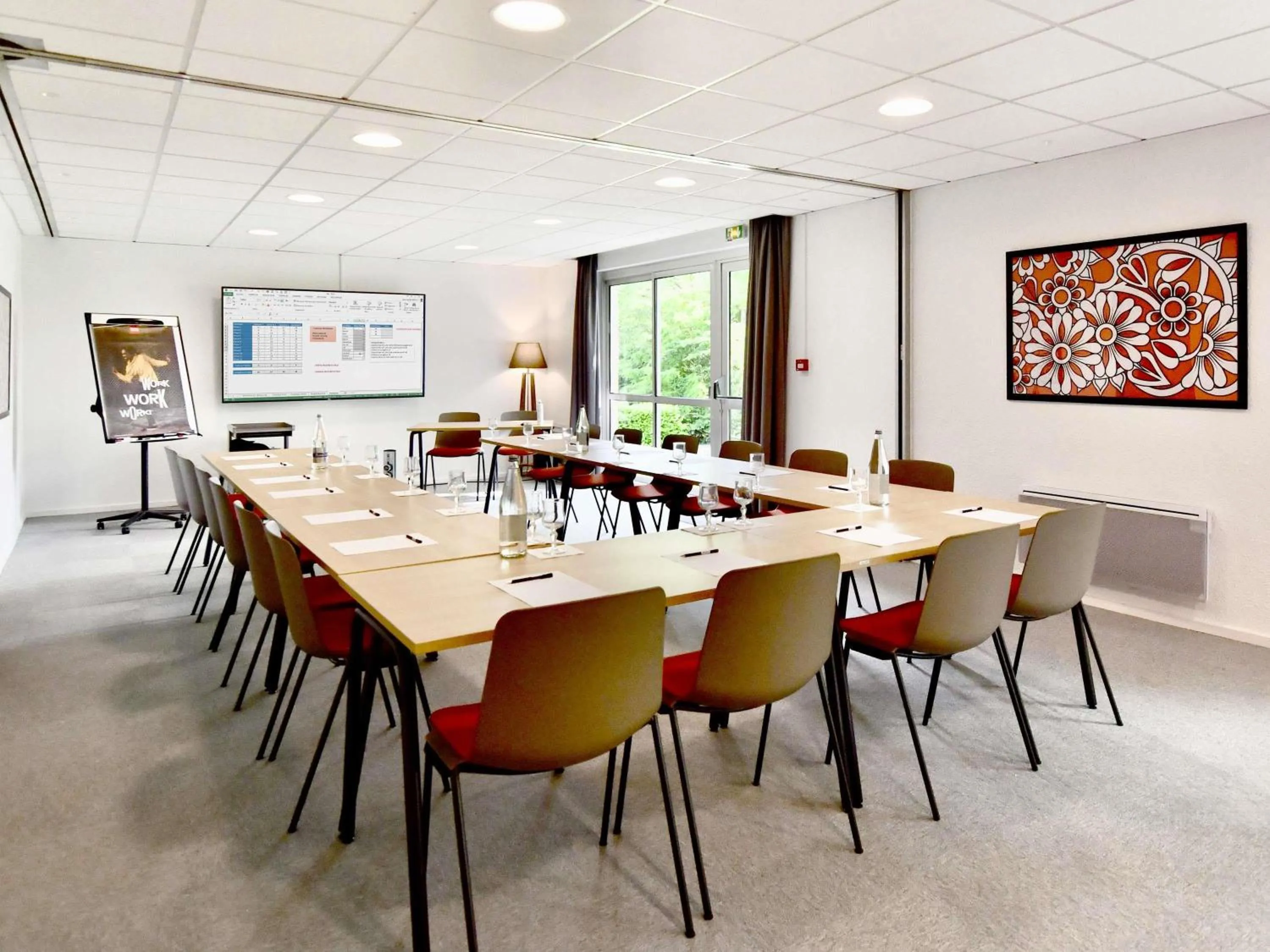 Meeting/conference room in ibis Quimper