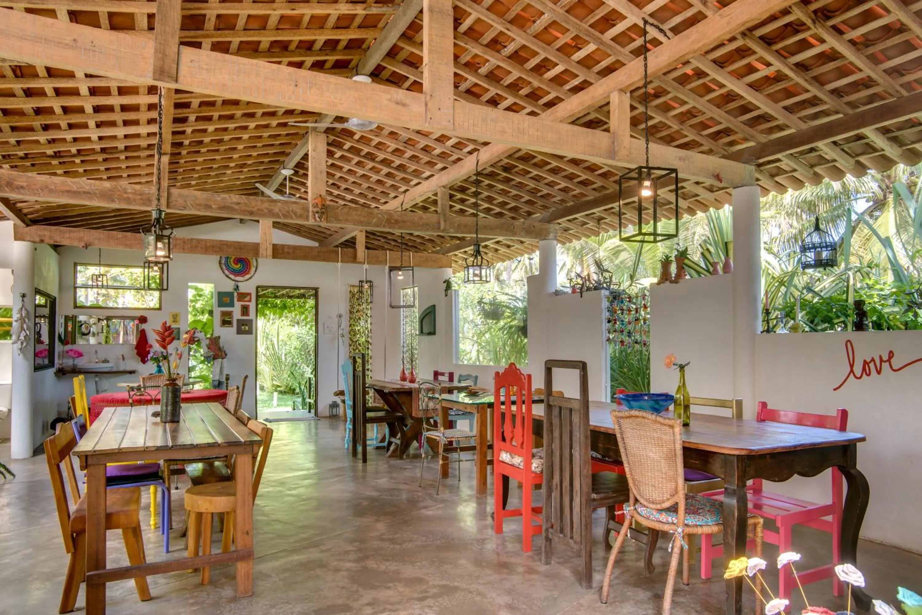 Restaurant/places to eat in Pousada Vila do Patacho