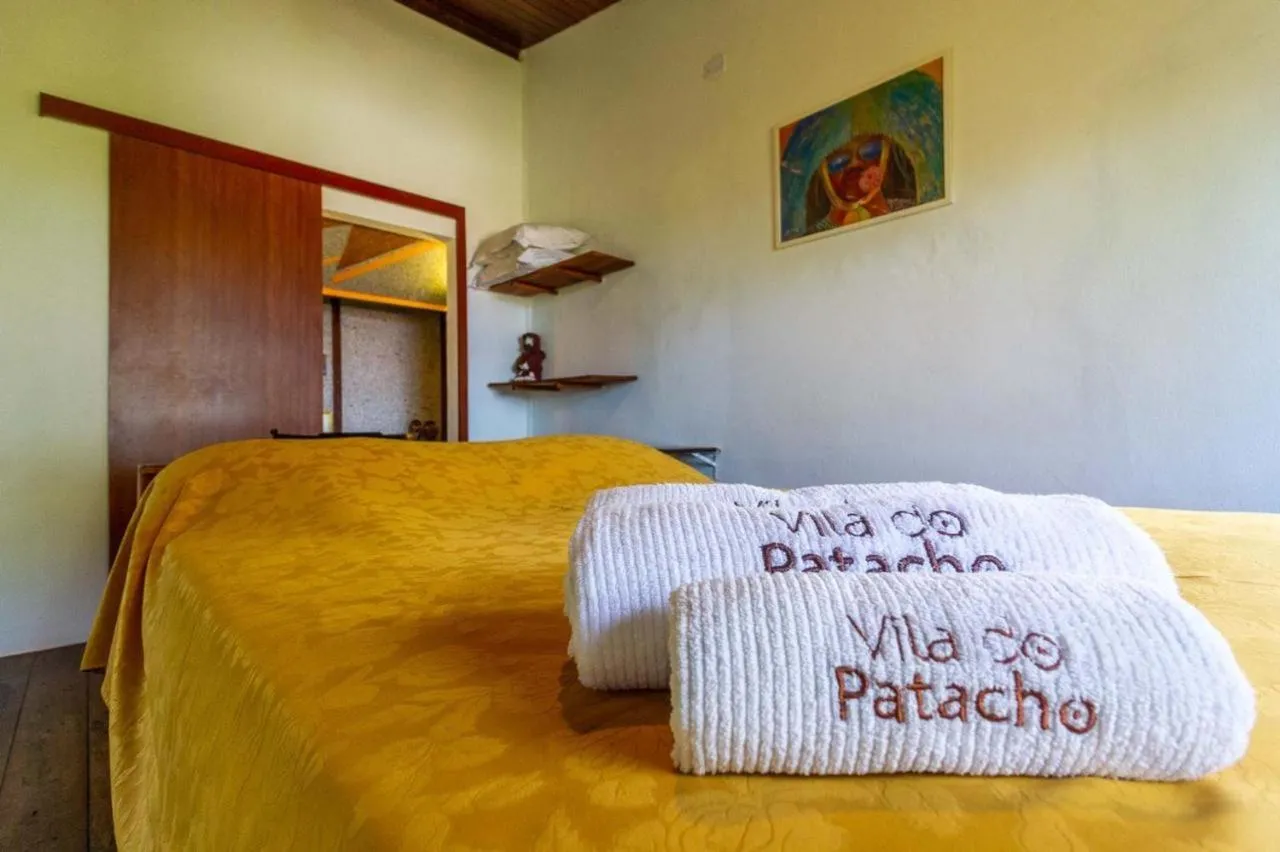 Toilet, Bed in Pousada Vila do Patacho