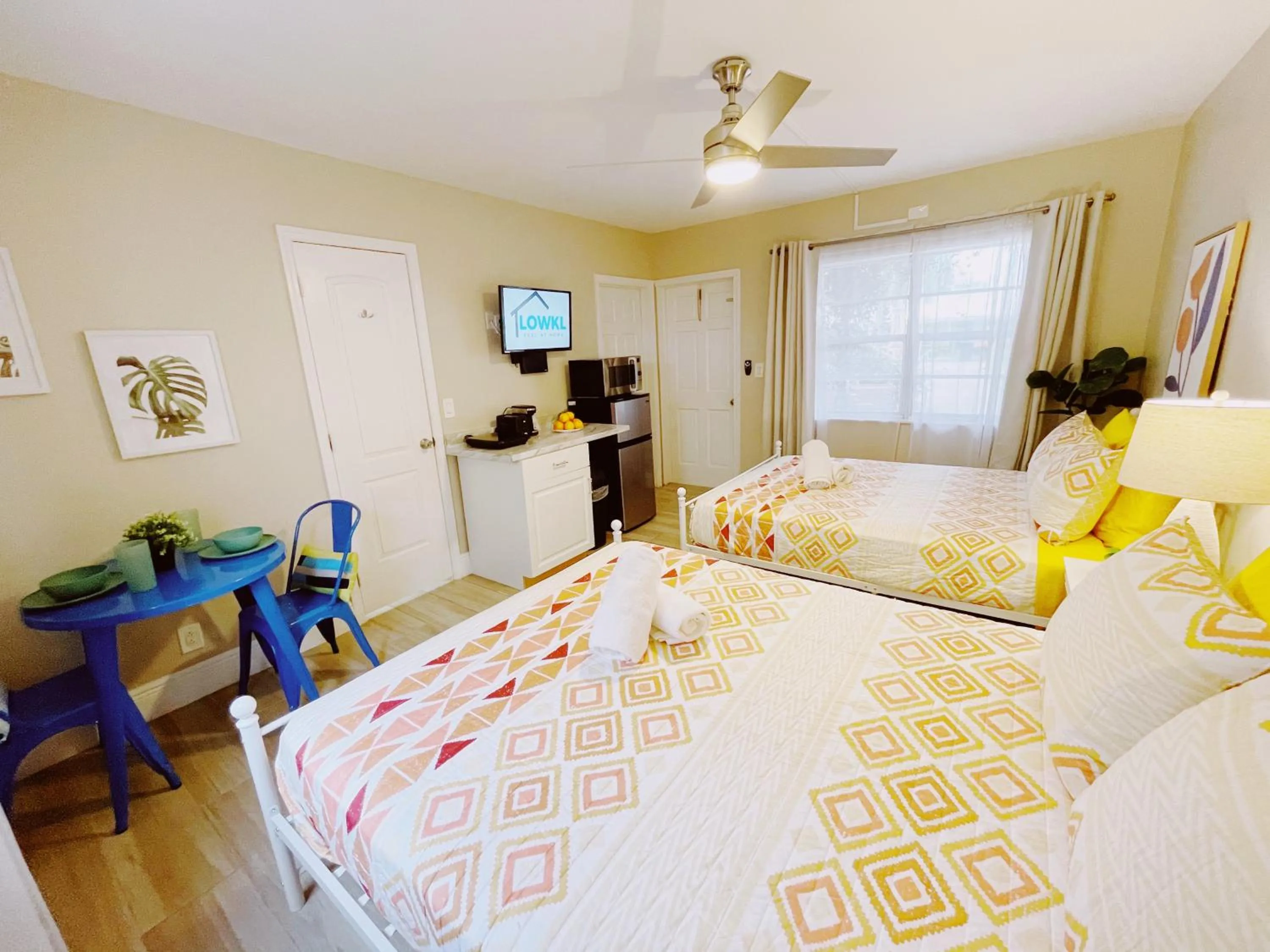 Bed in Sea Steps By Lowkl