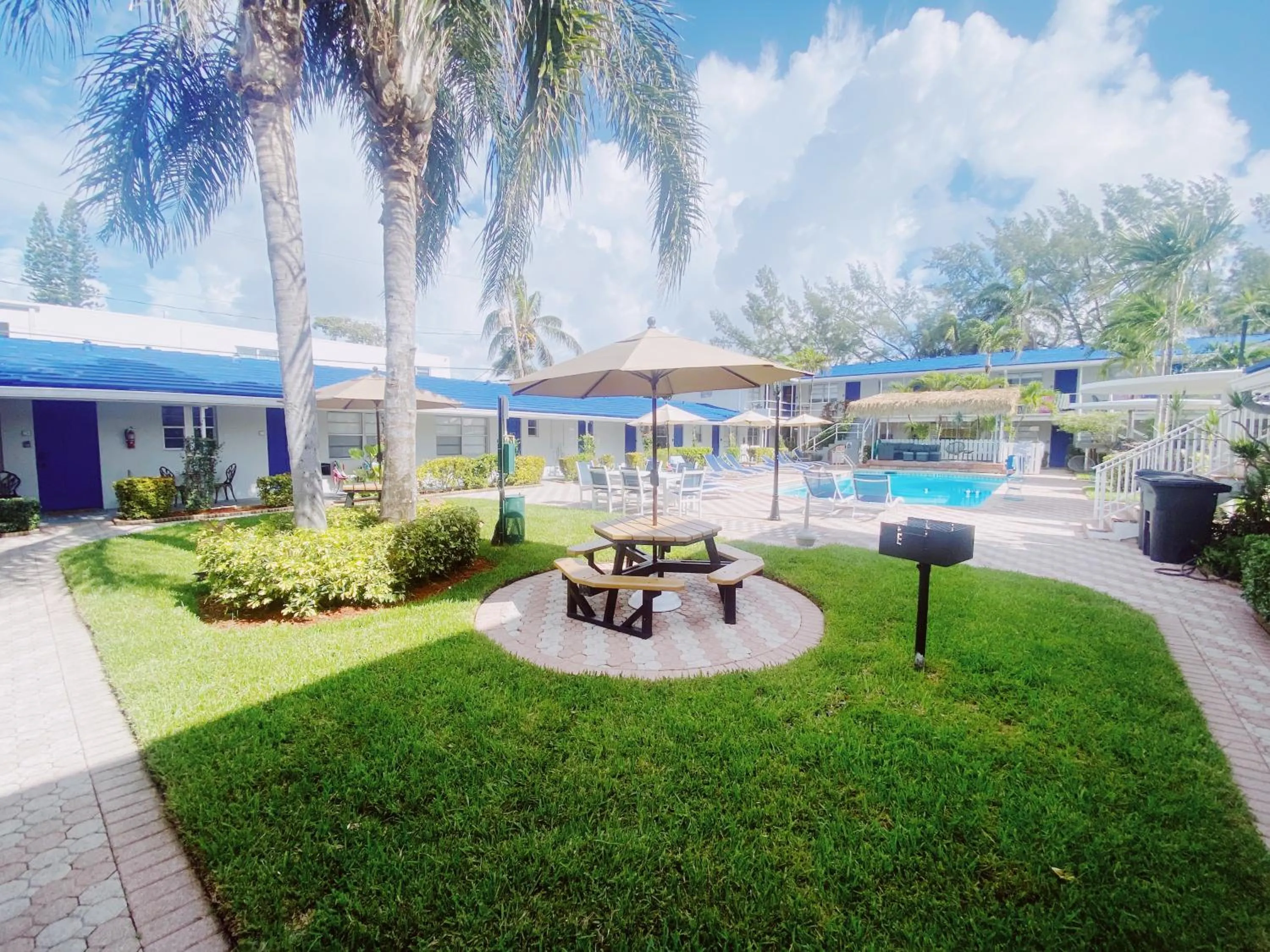 BBQ facilities in Sea Steps By Lowkl